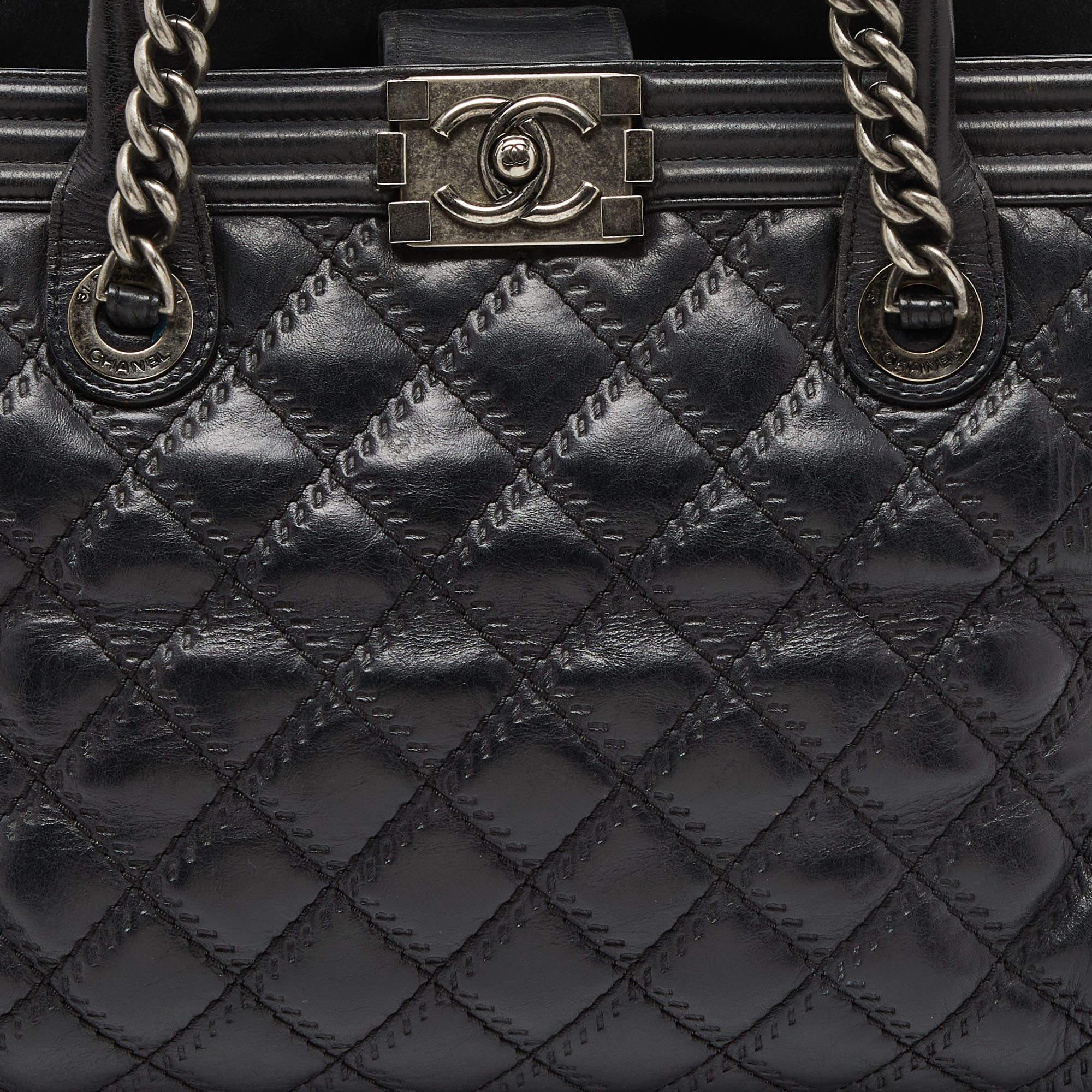 Chanel Black Quilted Double Stitch Leather Boy Tote For Sale 2