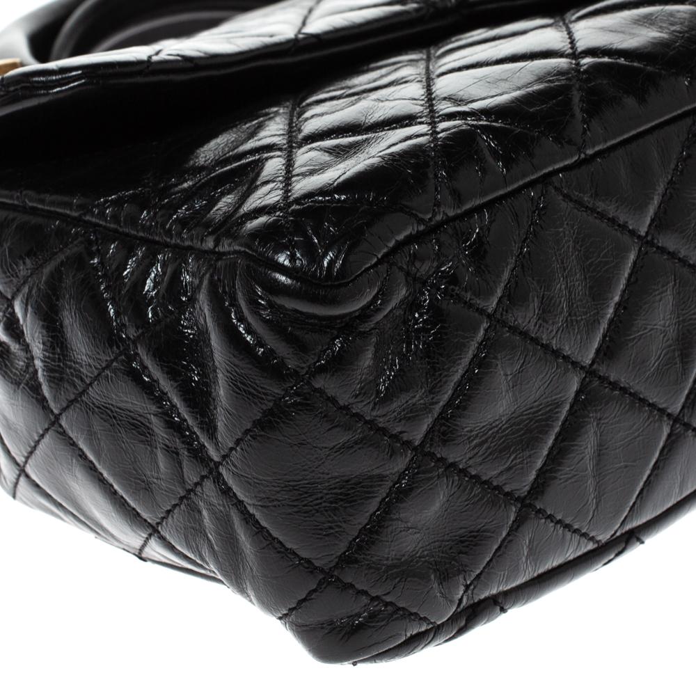 Chanel Black Quilted Glazed Leather Medium Castle Rock Top Handle Bag In Good Condition In Dubai, Al Qouz 2