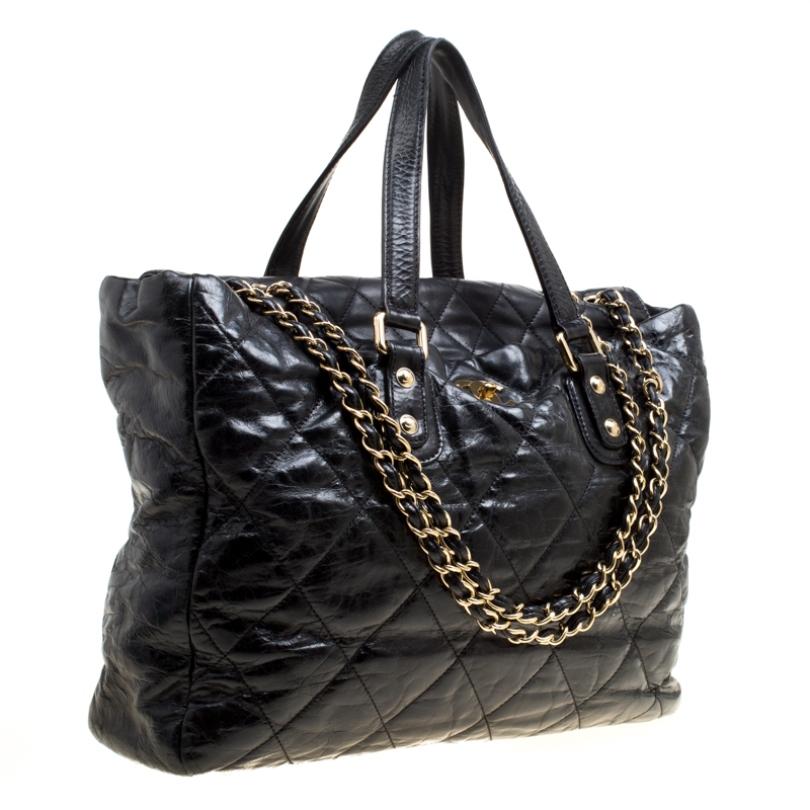 Women's Chanel Black Quilted Glazed Leather Portobello Tote