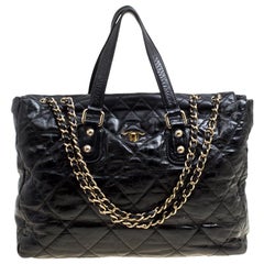 Chanel Schwarze gesteppte Portobello-Tasche aus glasiertem Leder