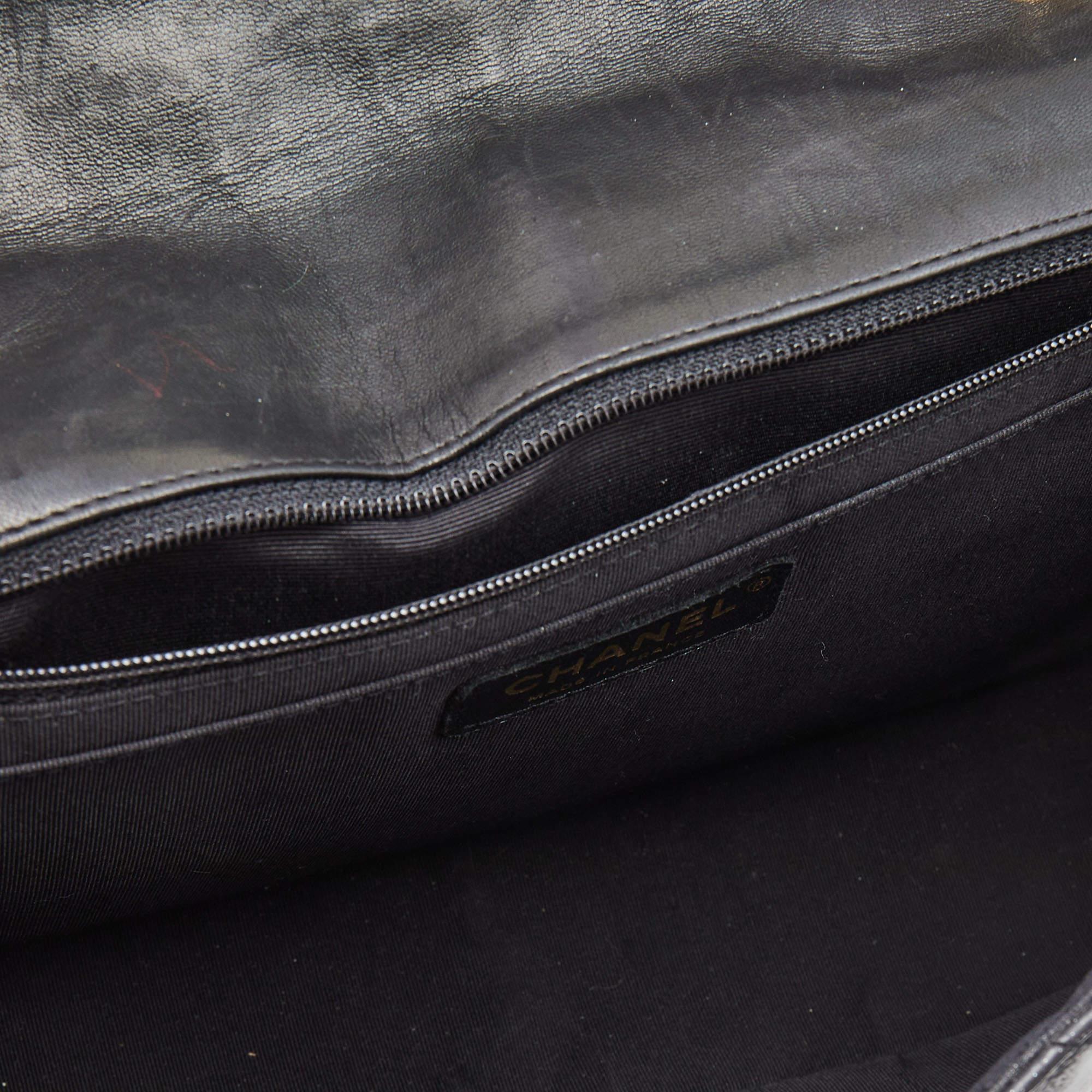 Chanel Negro Acolchado Purpurina Charol Jumbo Classic Single Flap Bag en venta 10