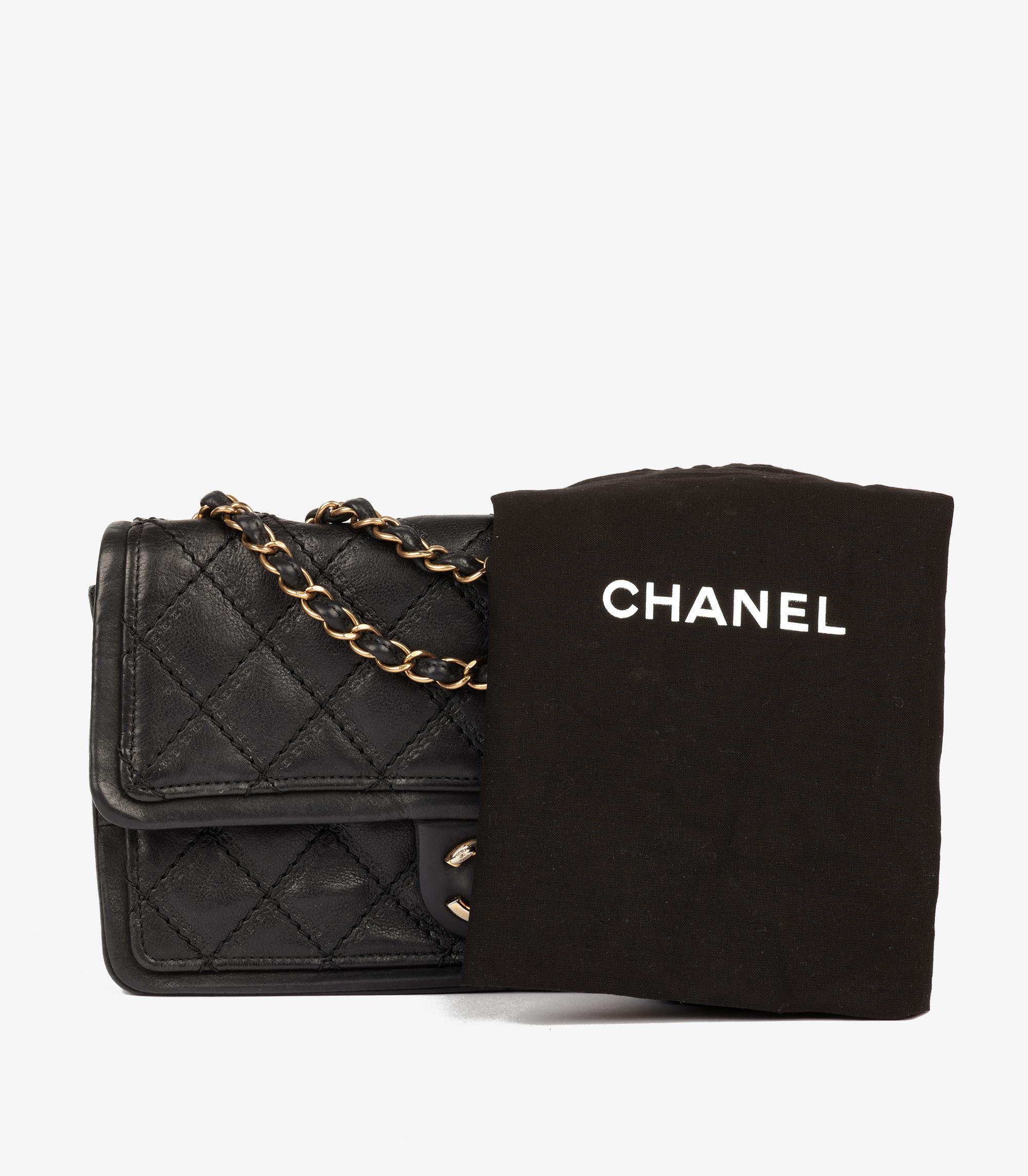 Chanel Borsa nera trapuntata in pelle di vitello iridescente con bandiera singola Sheriff Star in vendita 8