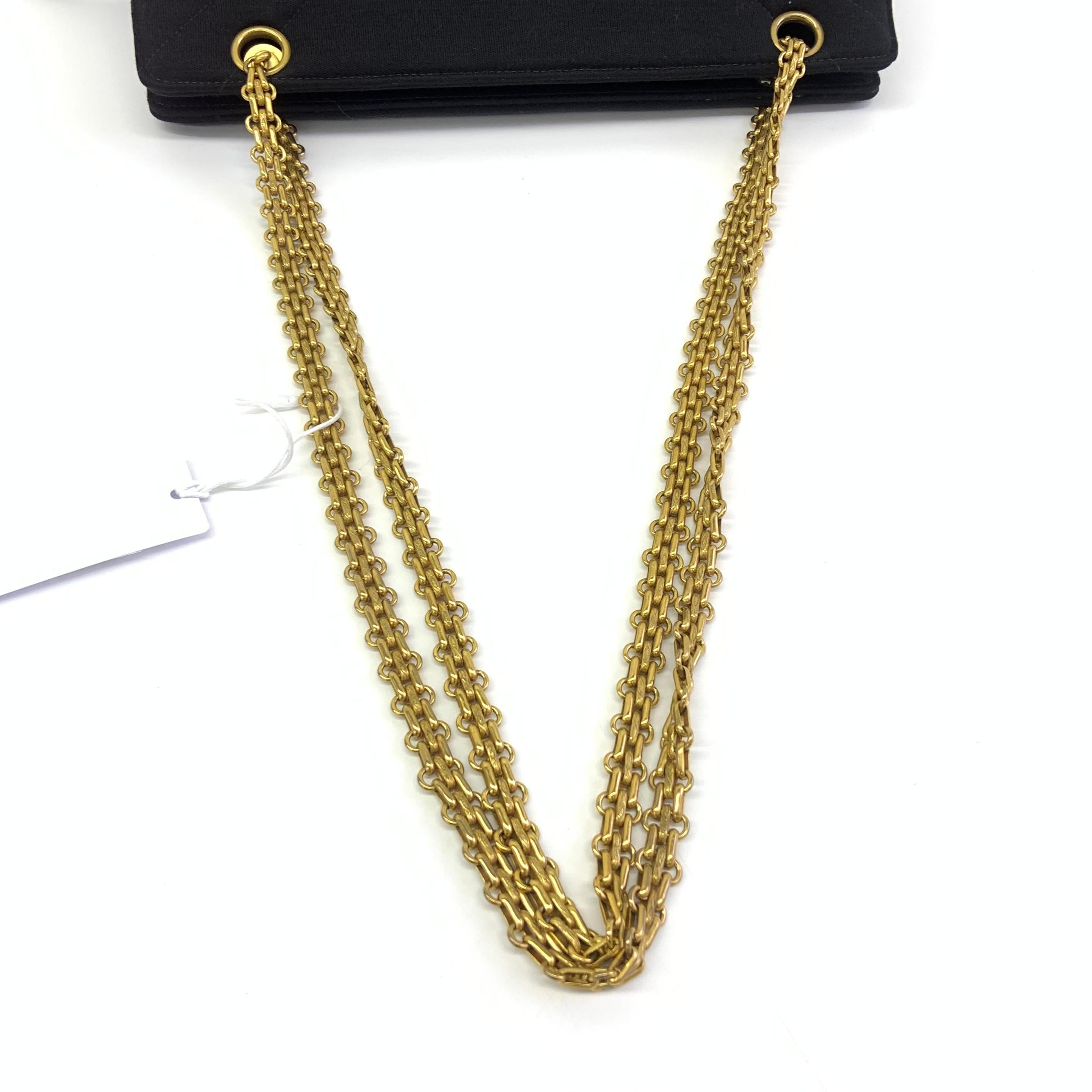 Chanel Black Quilted Jersey Reissue Frame Bag Cotton Chain Strap Red Kisslock Po Pour femmes en vente