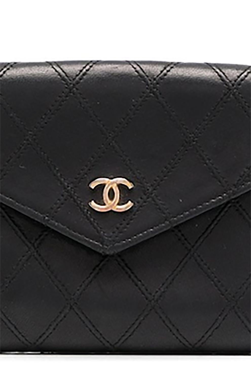 Women's or Men's Chanel Black Quilted Lamb Wallet