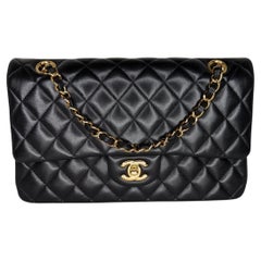 Chanel Black Quilted Lambskin Classic Medium Double Flap
