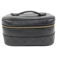 Chanel Black Quilted Lambskin Horizontal Vanity Case 18ck311s