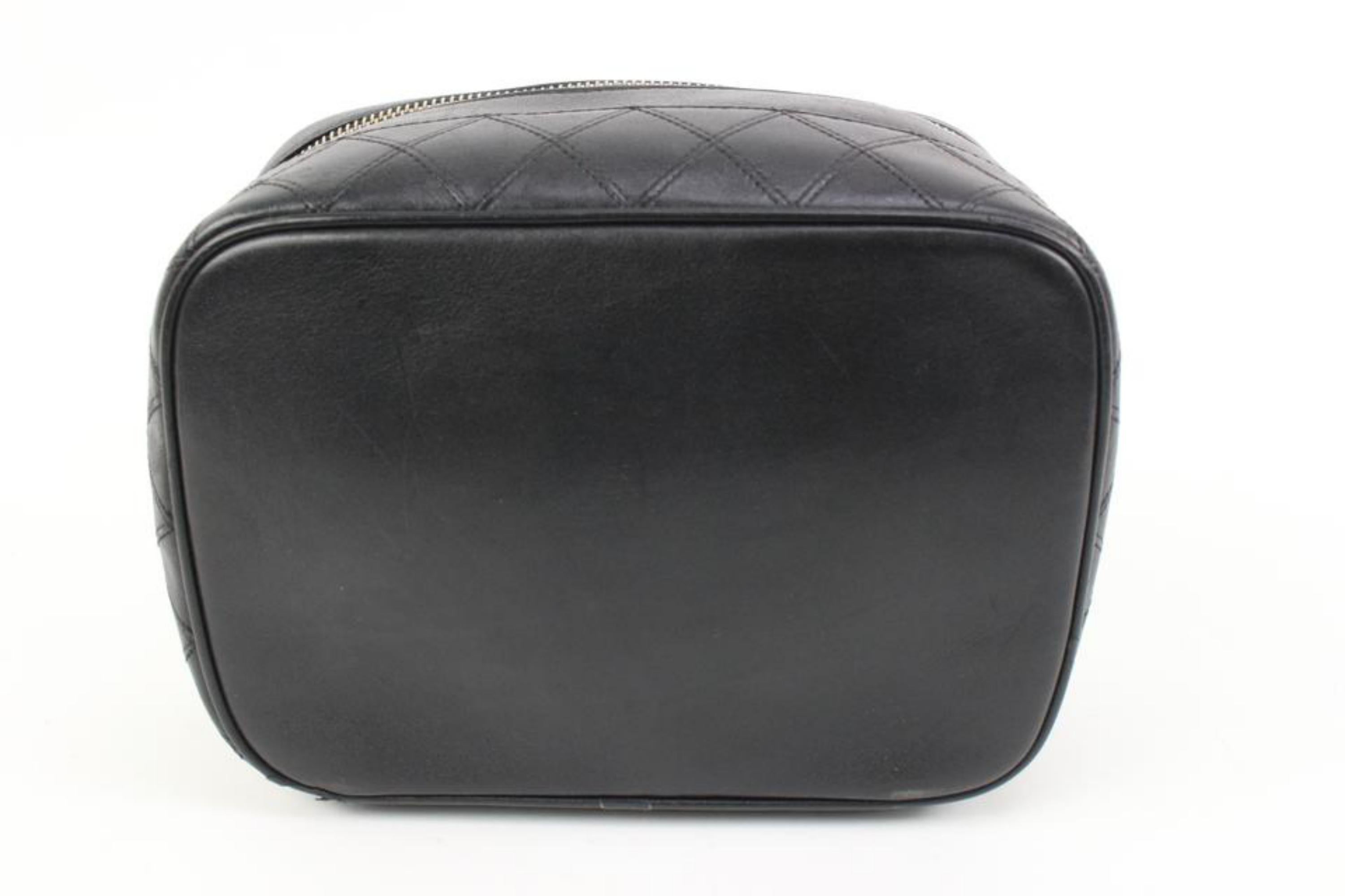 Chanel Black Quilted Lambskin Horizontal Vanity Case 20ck324s For Sale 5