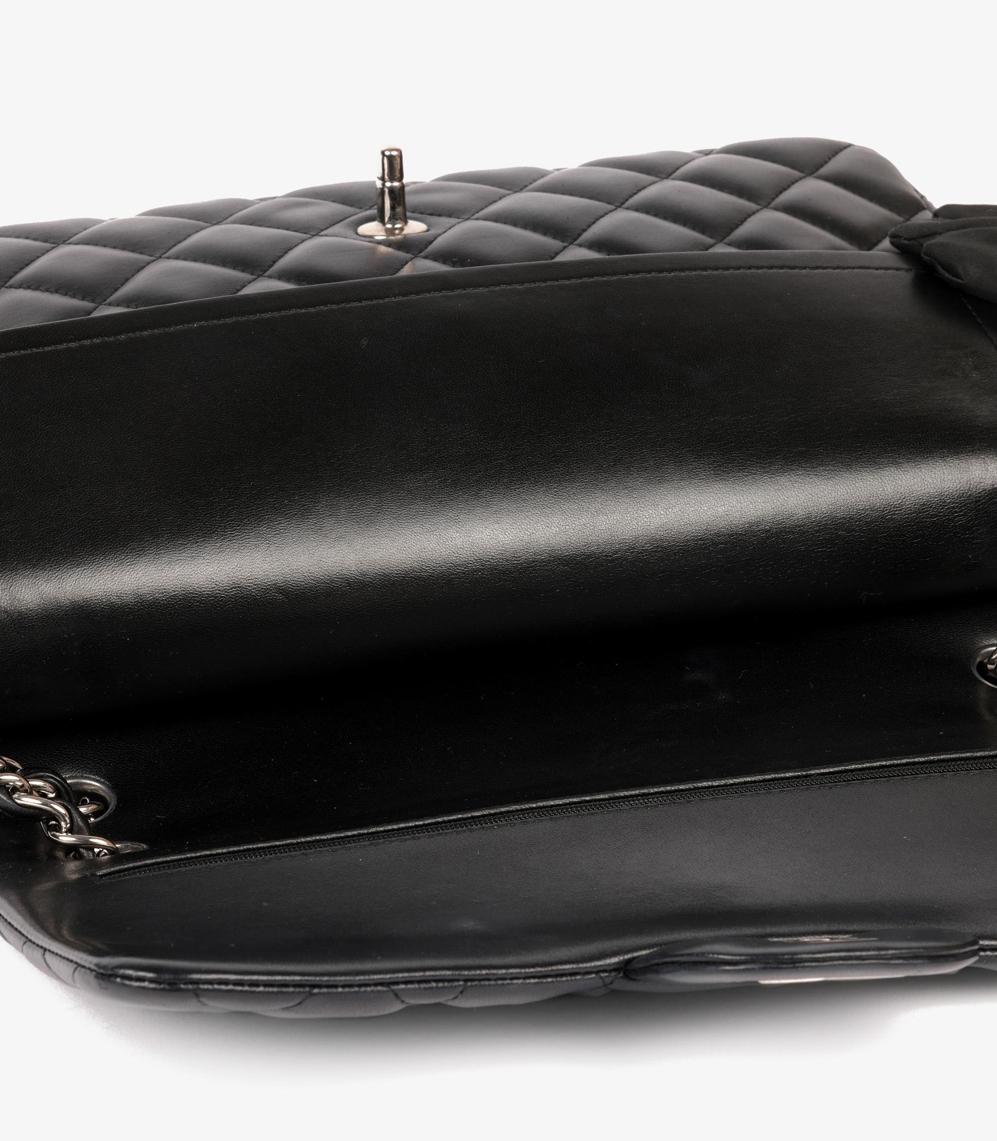 Chanel Schwarzes gestepptes Lammleder Jumbo Classic Double Flap Tasche im Angebot 5