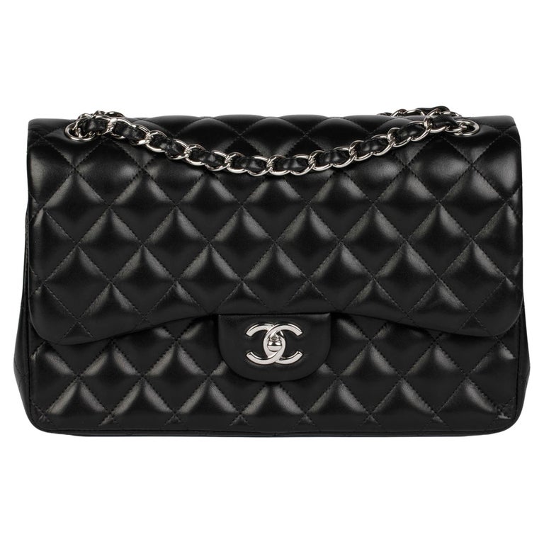 Chanel Black Quilted Lambskin Jumbo Classic Double Flap Bag For Sale at  1stDibs