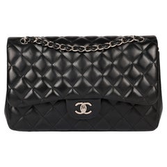 Chanel Schwarzes gestepptes Lammleder Jumbo Classic Double Flap Tasche