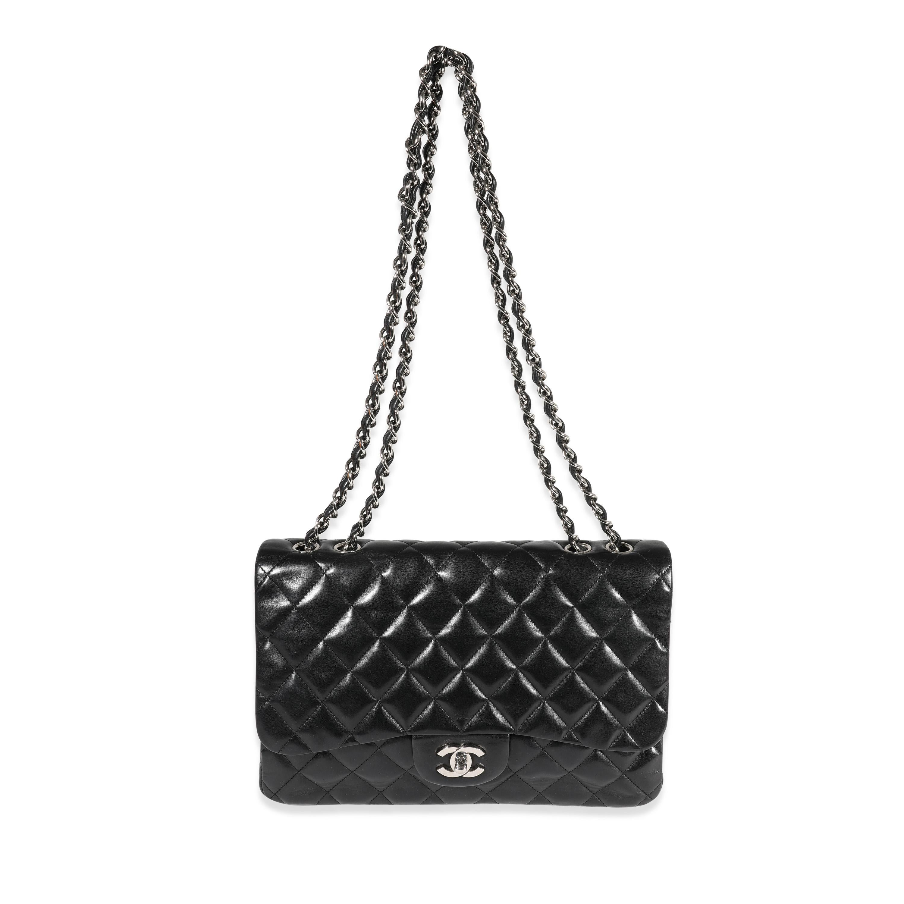 Chanel Black Quilted Lambskin Jumbo Classic Single Flap Bag For Sale 1