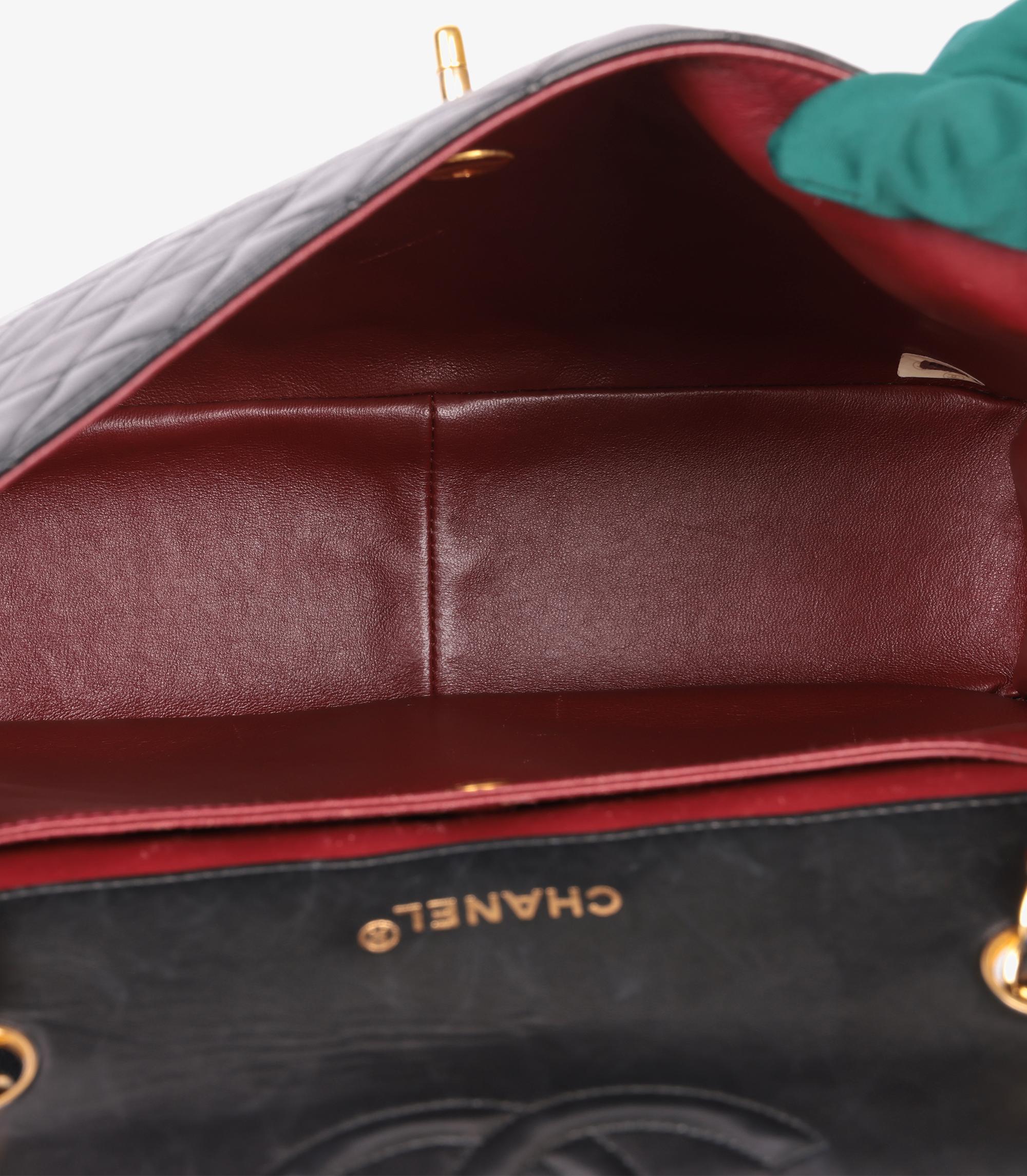 Borsa Chanel nera trapuntata in pelle di agnello Jumbo Classic con patta singola in vendita 3