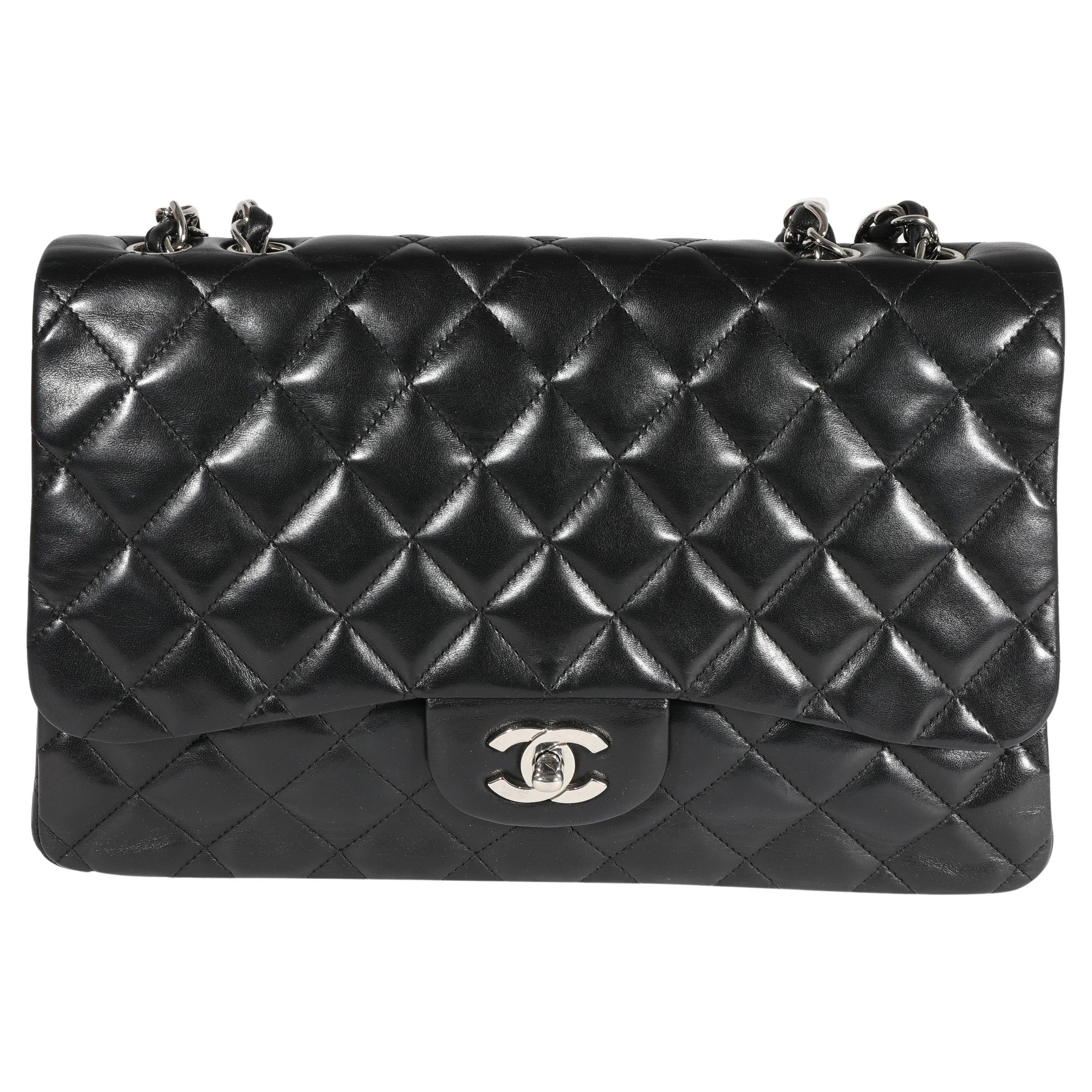Chanel Black Quilted Lambskin Jumbo Classic Single Flap Bag For Sale