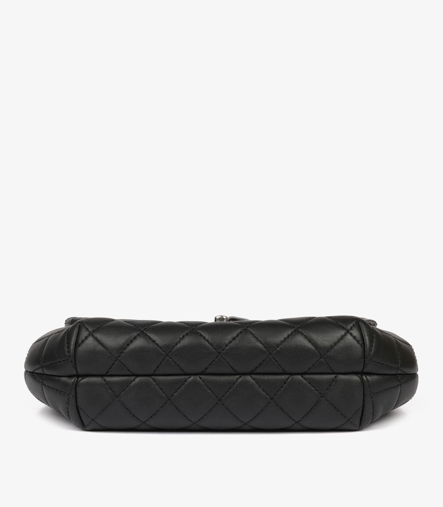 Chanel Black Quilted Lambskin Large Daily Supple Classic Single Flap Bag en vente 3