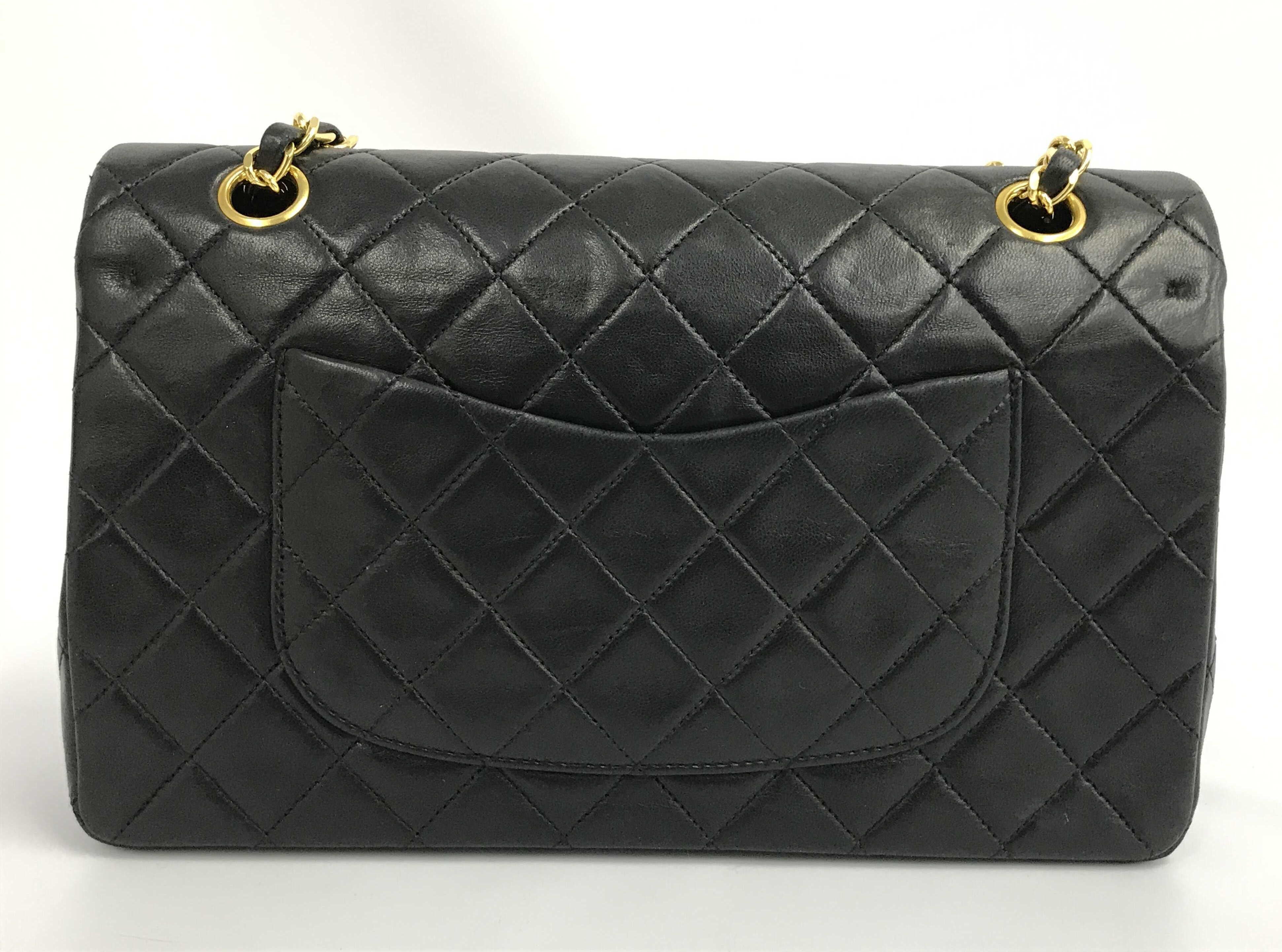 Chanel Black Quilted Lambskin Leather CC Dual Flap Shoulder Bag In Good Condition For Sale In Irvine, CA