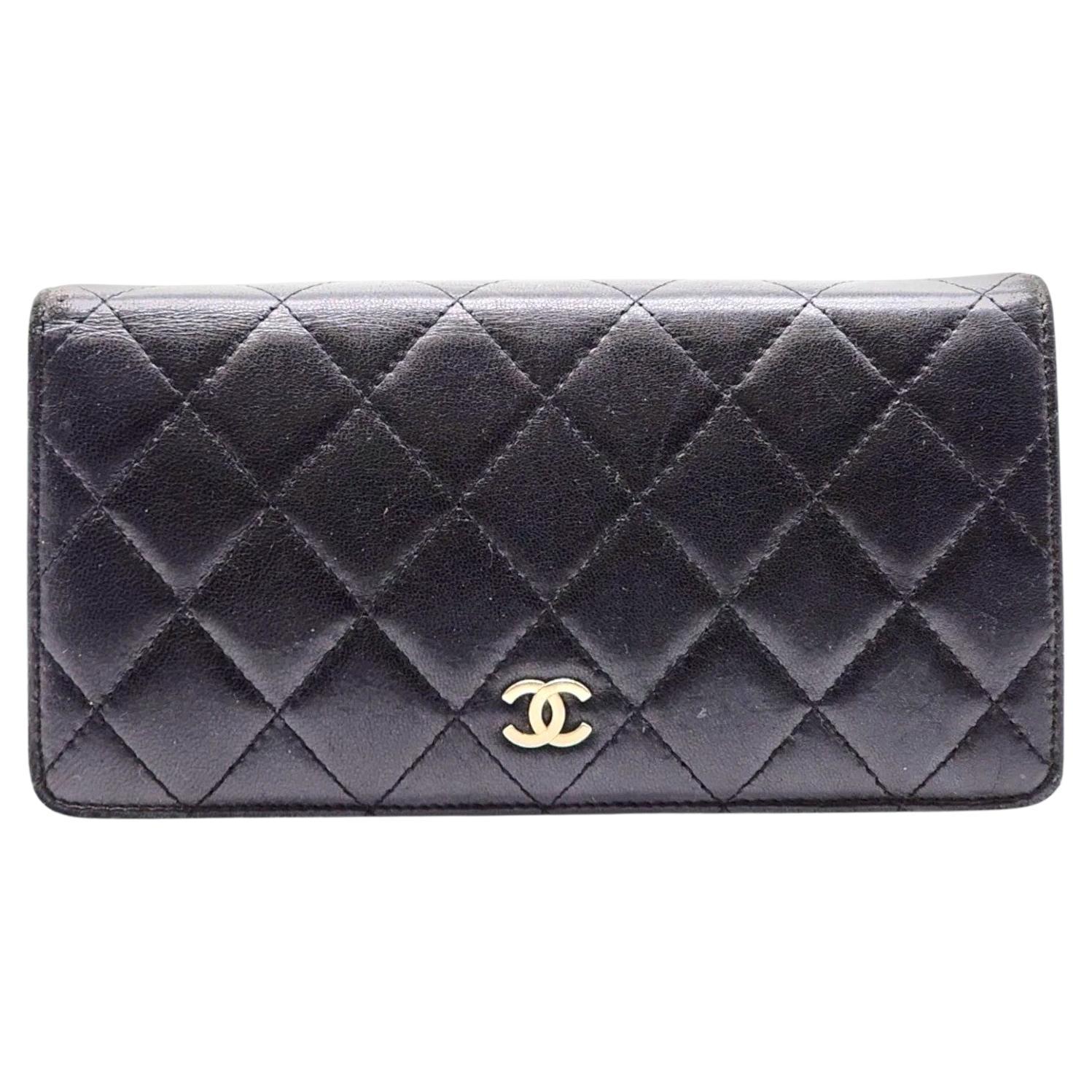 Chanel Black Quilted Lambskin Leather L Yen Continental Wallet - Preowned en vente
