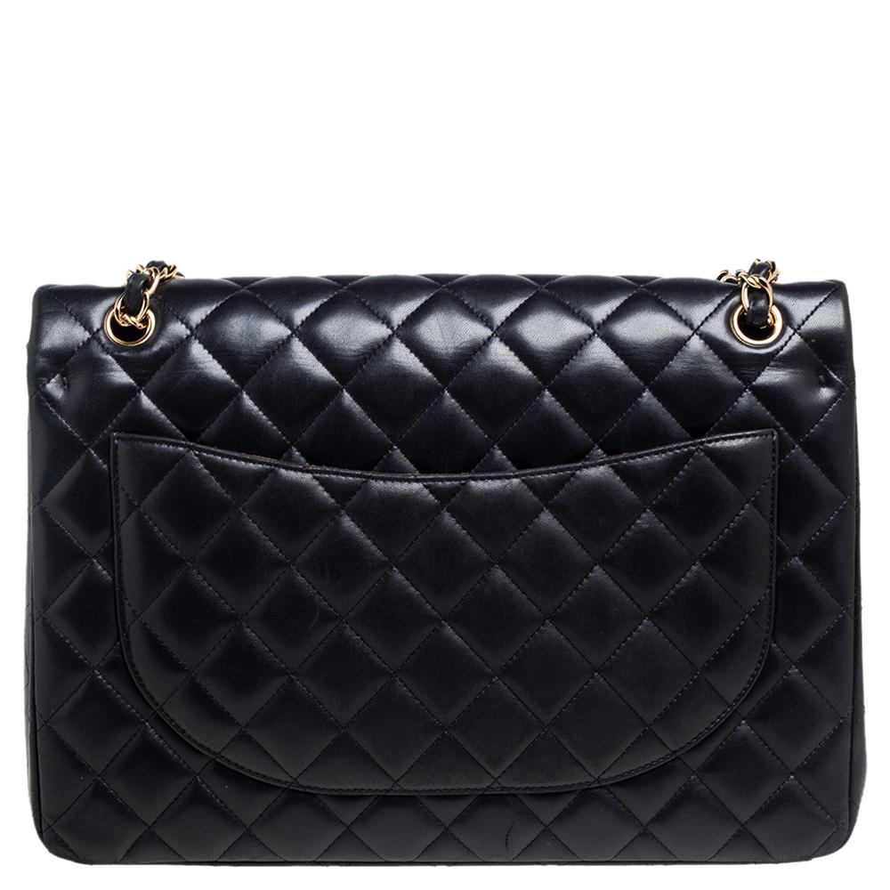 We're bringing Chanel's iconic Classic Flap bag to your closet with this beautiful metallic gold creation. Exquisitely crafted from quilted leather, it bears the signature label inside the leather interior and the iconic CC turn-lock on the flap.