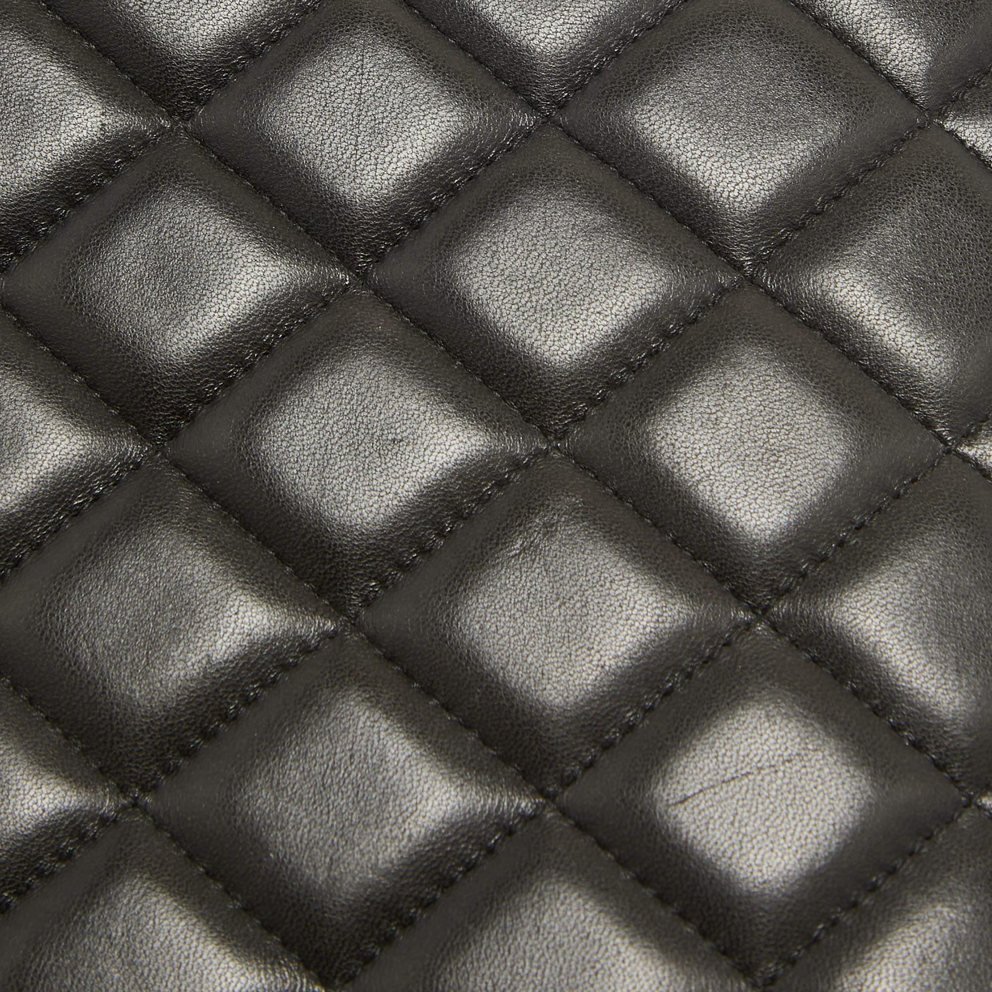 Chanel Black Quilted Lambskin Leather Maxi Classic Double Flap Bag 4