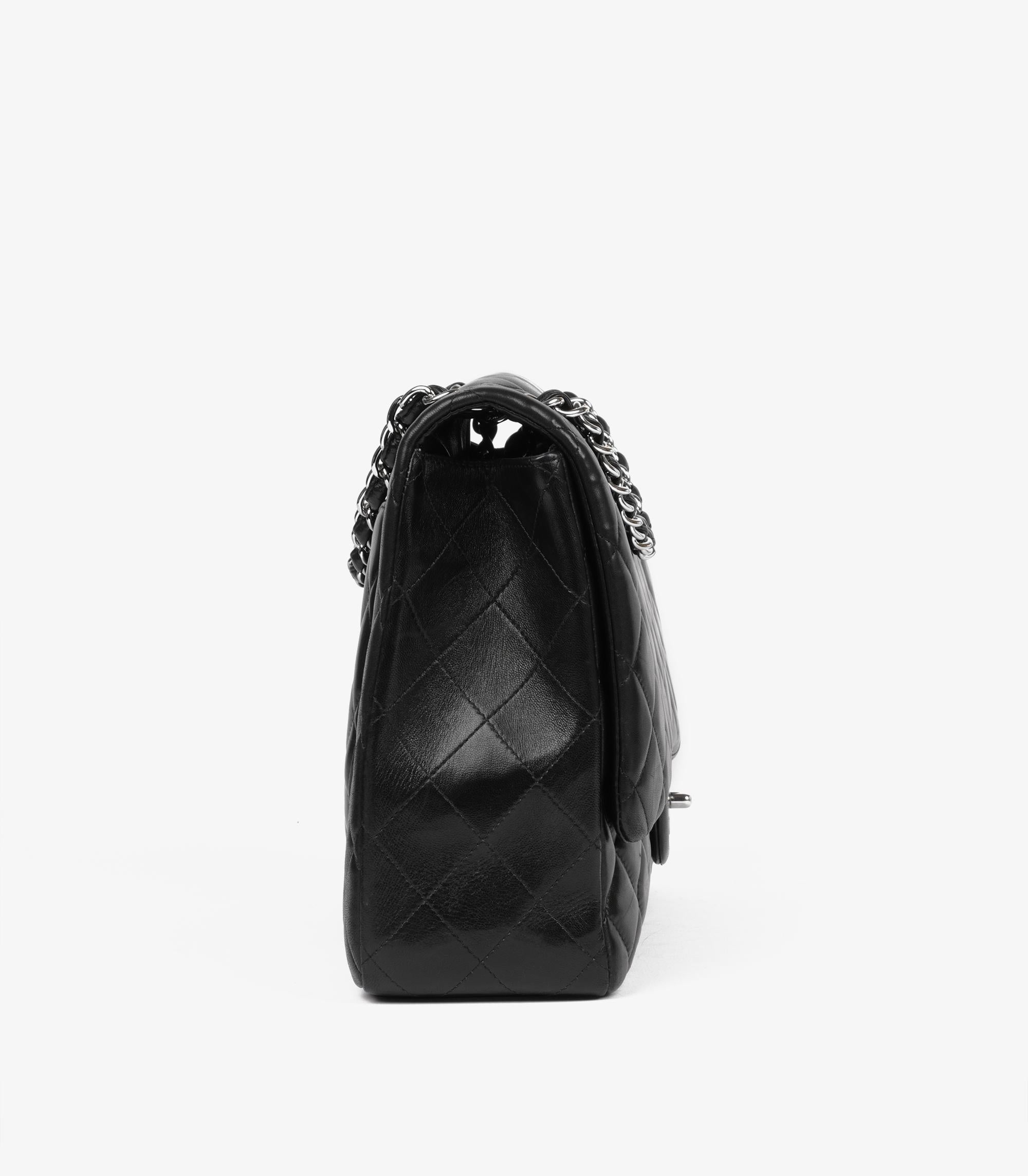Chanel - Sac à main classique à rabat unique en cuir d'agneau matelassé - noir Excellent état - En vente à Bishop's Stortford, Hertfordshire