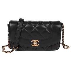 Chanel Schwarze Mini Reissue Diana Classic Single Flap Bag aus gestepptem Lammfell und Leder
