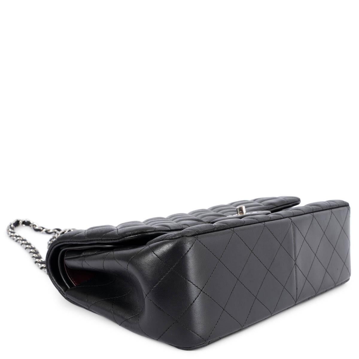 Women's CHANEL black quilted lambskin leather TIMELESS CLASSIC LARGE Flap Shoulder Bag For Sale