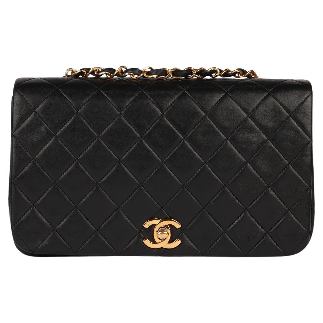 Chanel Black Quilted Lambskin Leather Vintage Classic Single Flap Bag