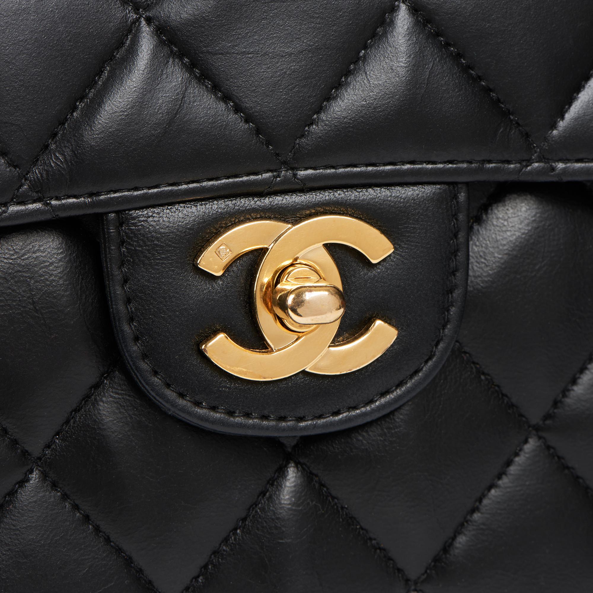 Chanel Black Quilted Lambskin Leather Vintage Jumbo Classic Single Flap Bag 3