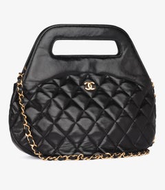 Chanel Black Quilted Lambskin Leather Vintage Large Classic Round Shoulder Tote