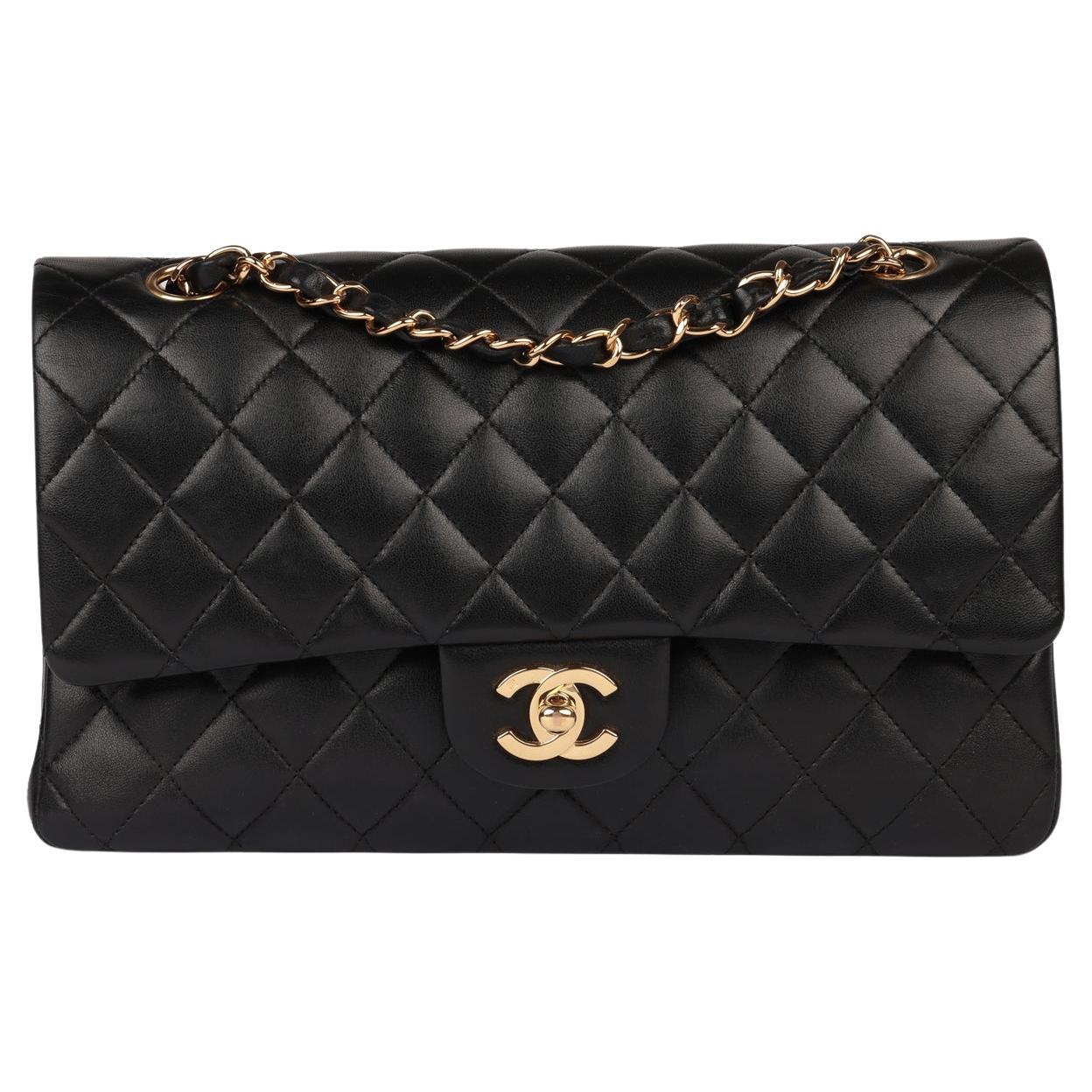 Chanel Black Quilted Lambskin Leather Vintage Medium Classic Double Flap Bag