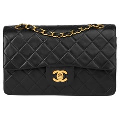 Chanel Schwarzes gestepptes Lammleder Vintage Small Classic Double Flap Bag