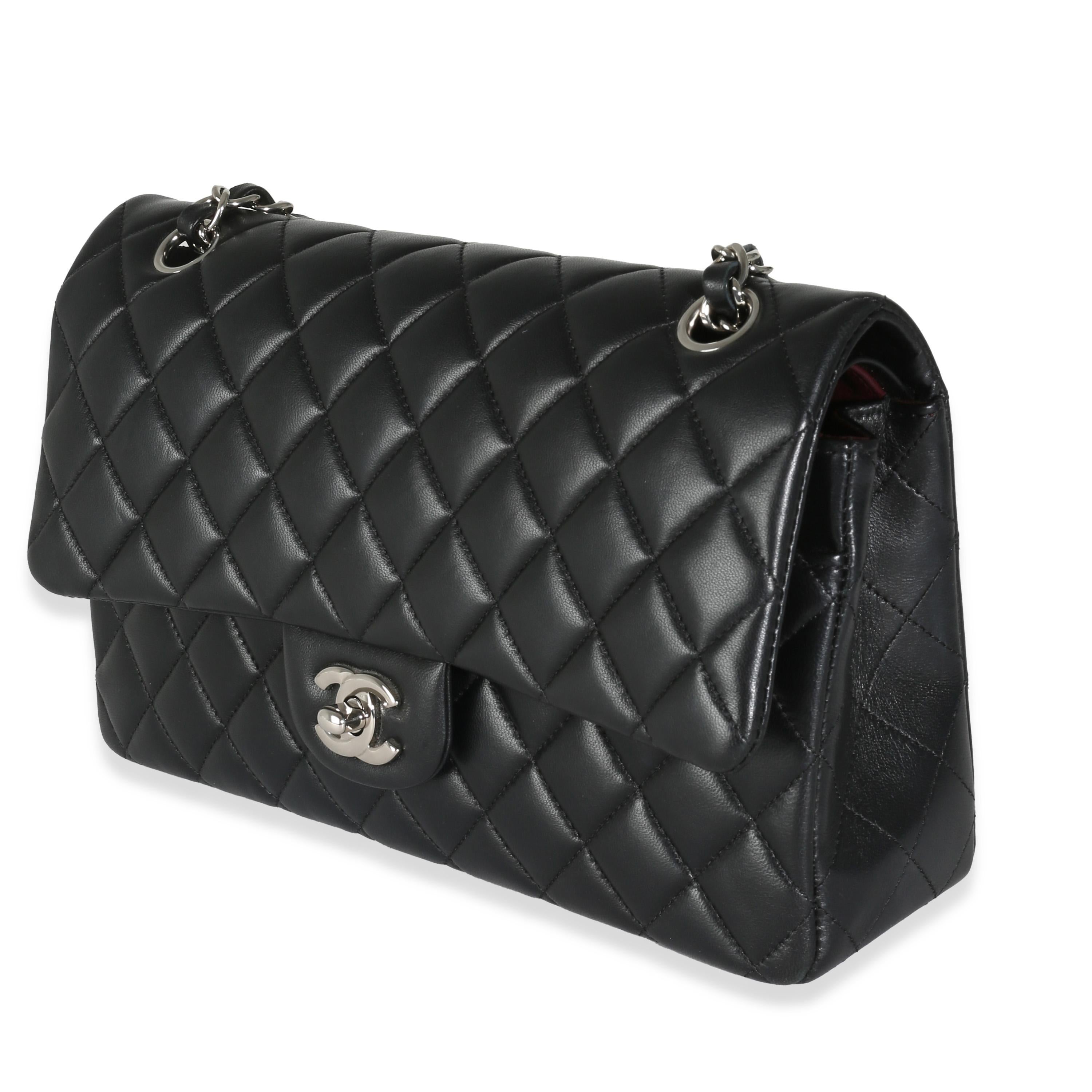 Women's or Men's Chanel Black Quilted Lambskin Medium Classic Double Flap Bag For Sale