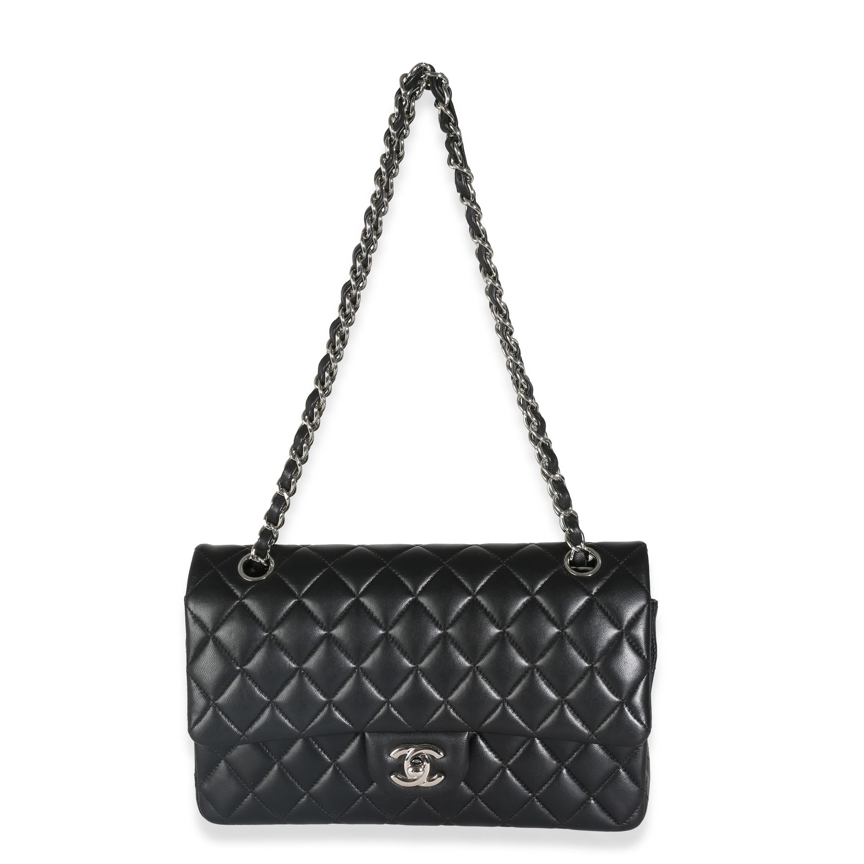 Chanel Black Quilted Lambskin Medium Classic Double Flap Bag For Sale 2