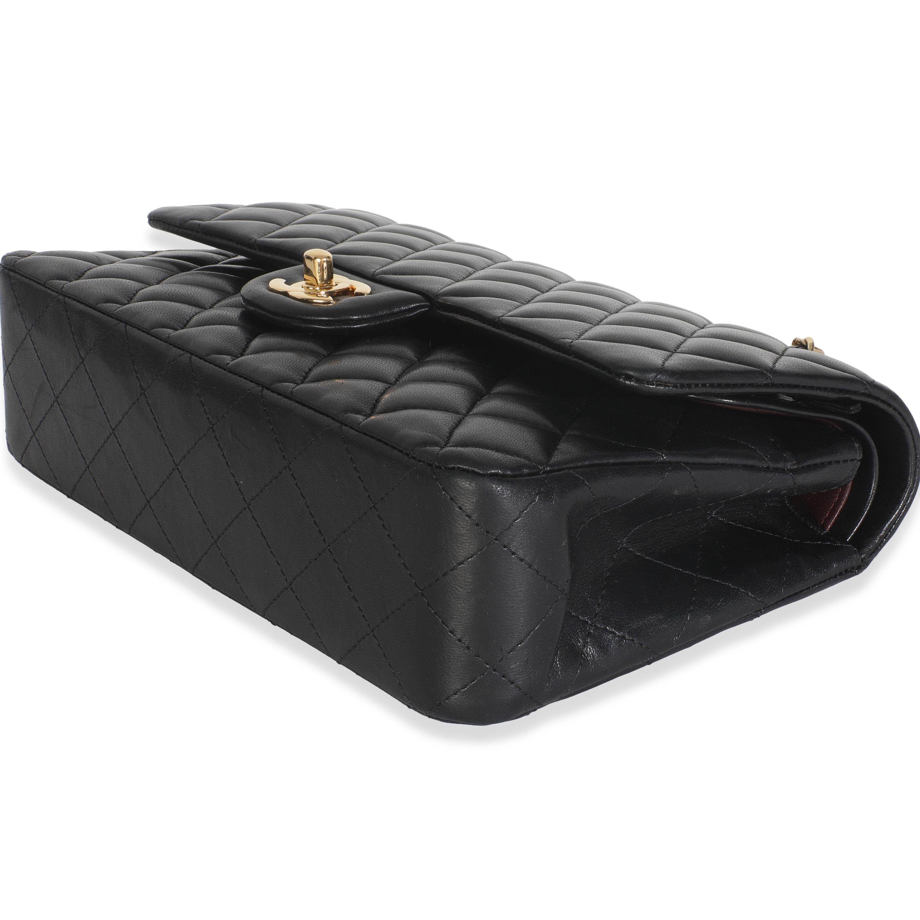 Chanel Black Quilted Lambskin Medium Classic Double Flap Bag en vente 2