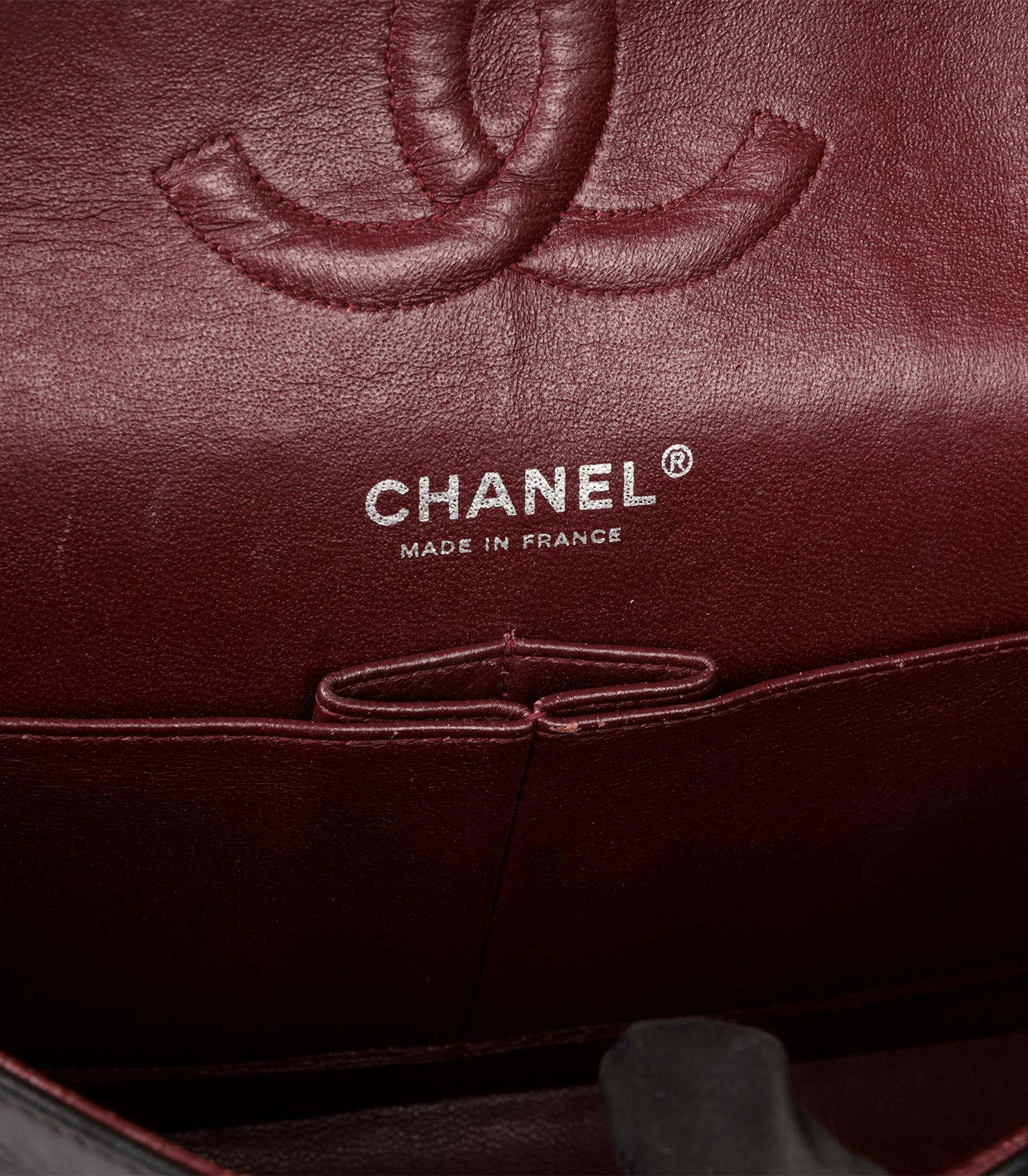 Chanel Black Quilted Lambskin Medium Classic Double Flap Bag in vendita 3