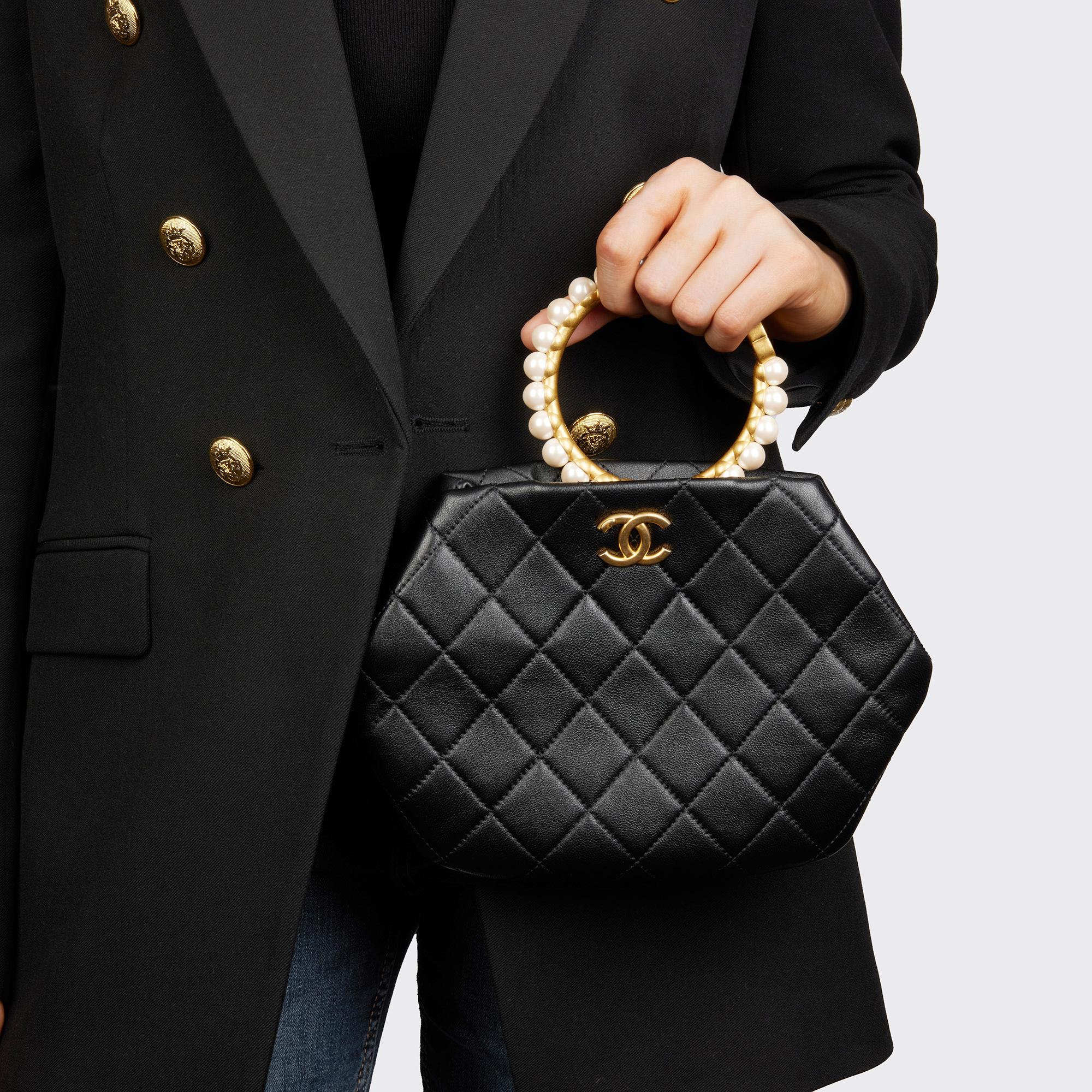 CHANEL Black Quilted Lambskin Pearl Handle Clutch  5