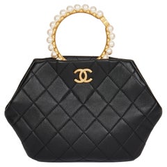 CHANEL Black Quilted Lambskin Pearl Handle Clutch 