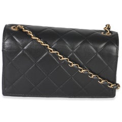 Chanel Black Quilted Lambskin Small Diamond Lock Flap Bag