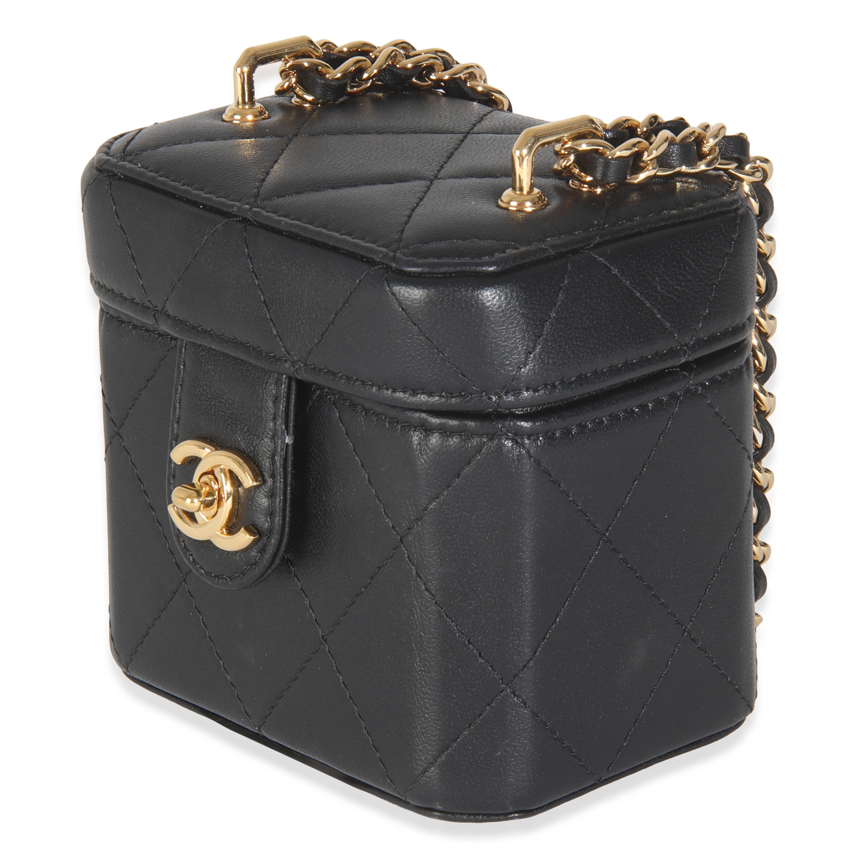 Women's or Men's Chanel Black Quilted Lambskin Vanity Clutch With Chain For Sale