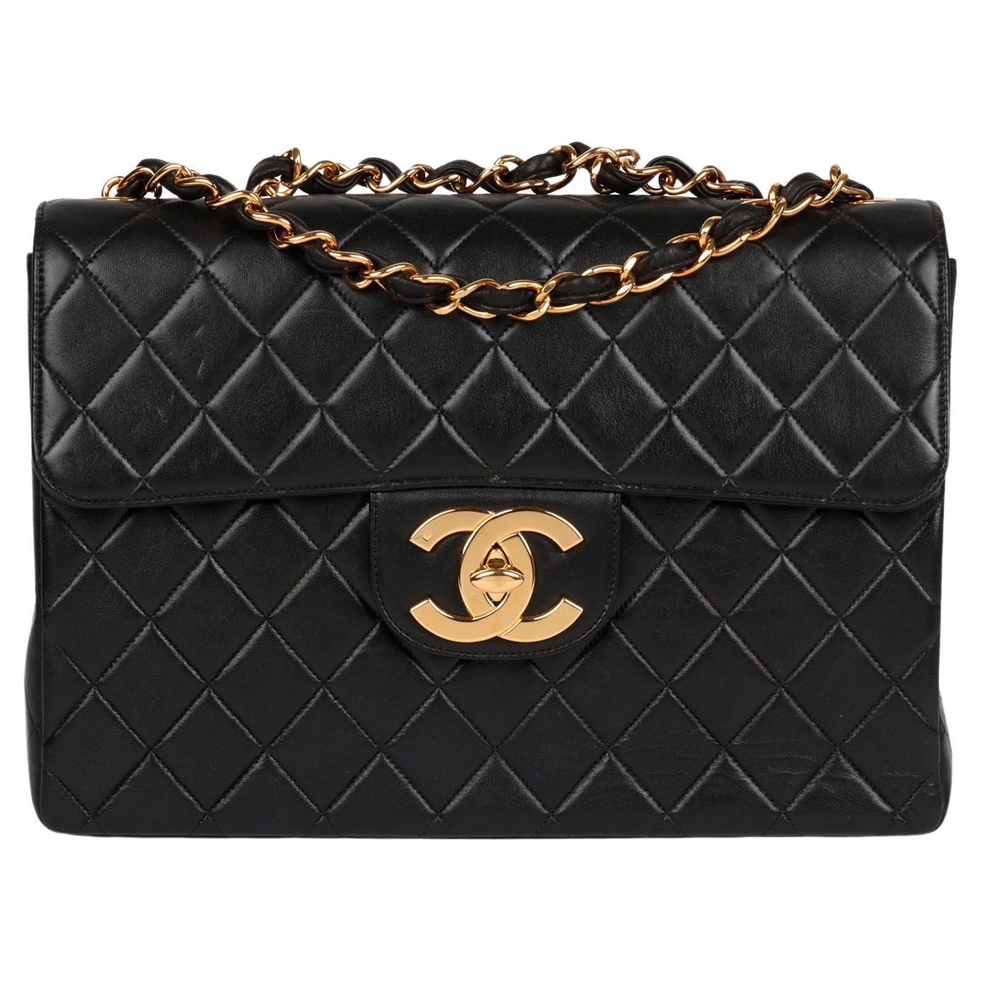 Chanel Black Quilted Lambskin Vintage Jumbo XL Classic Single Flap Bag en venta