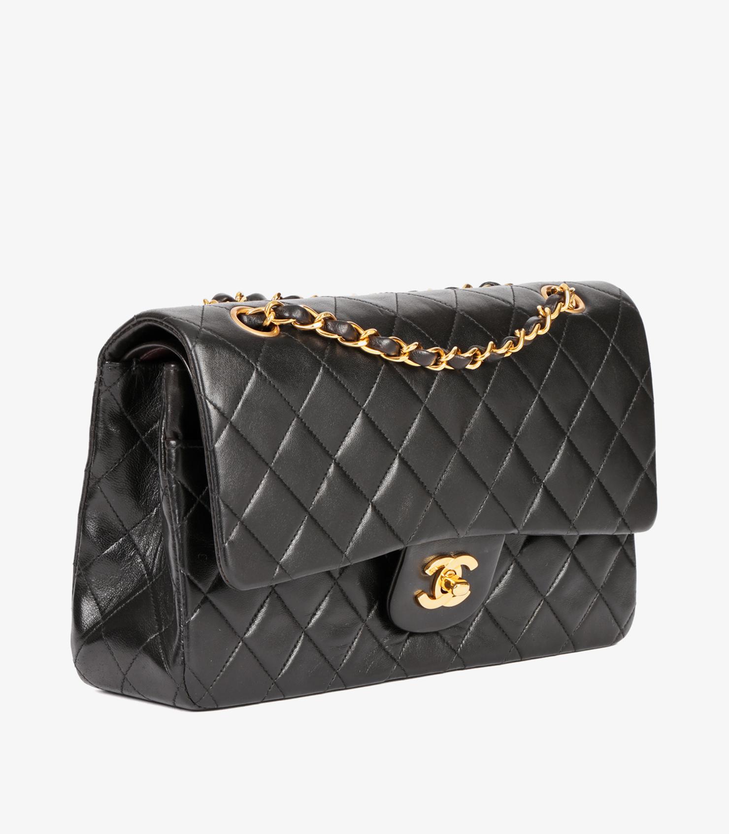 Chanel Black Quilted Lambskin Vintage Medium Classic Double Flap Bag In Excellent Condition In Bishop's Stortford, Hertfordshire