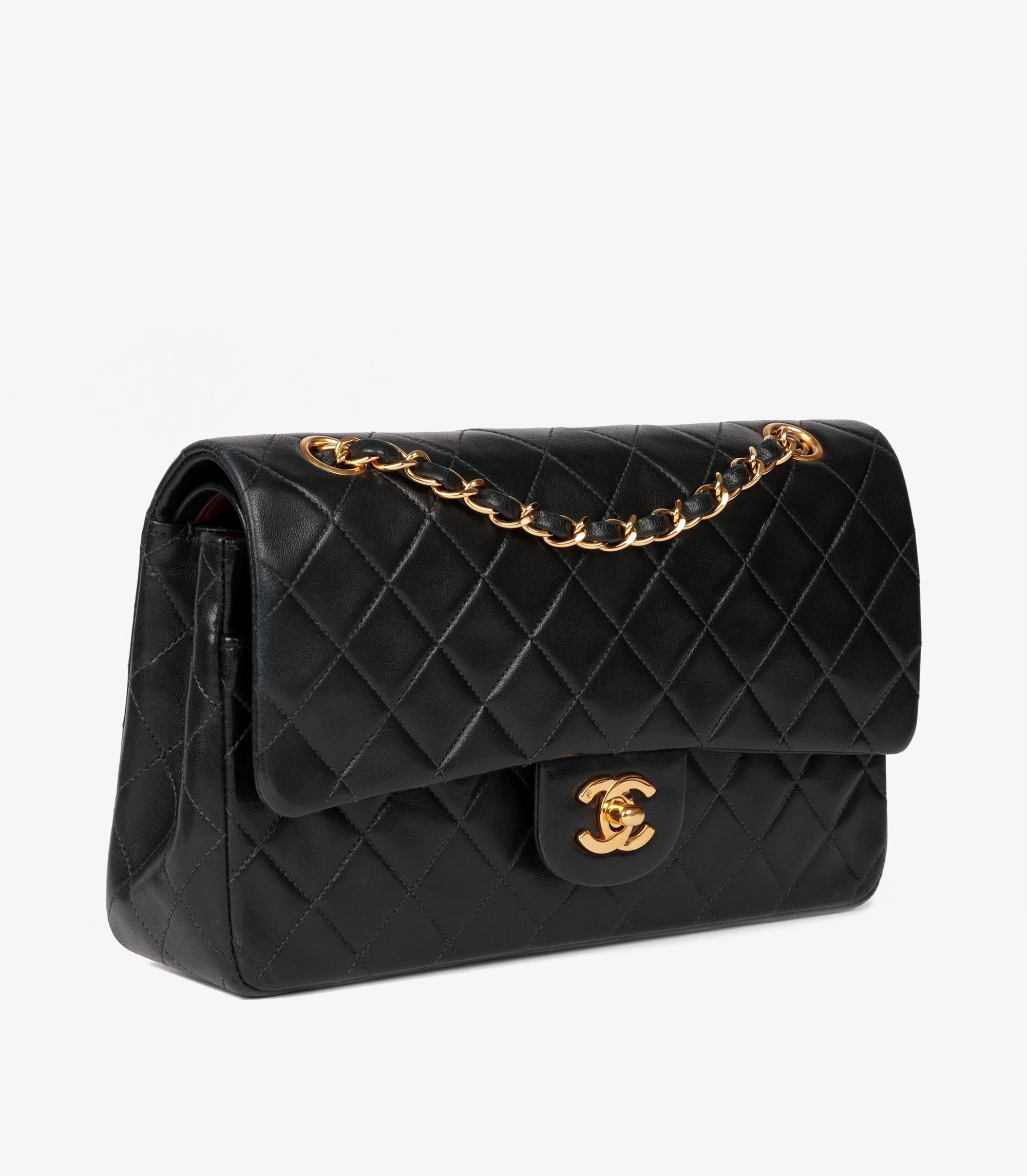 Chanel Black Quilted Lambskin Vintage Medium Classic Double Flap Bag In Excellent Condition In Bishop's Stortford, Hertfordshire