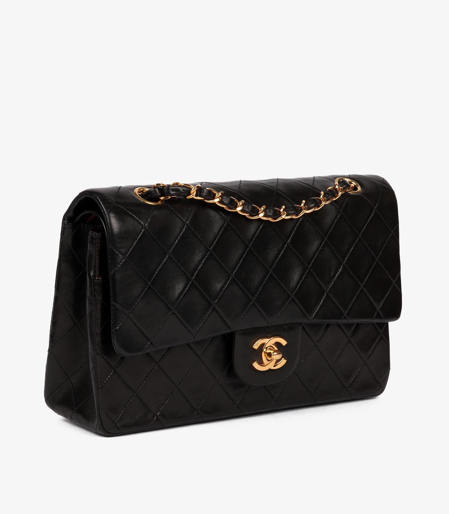 Chanel Black Quilted Lambskin Vintage Medium Classic Double Flap Bag In Excellent Condition For Sale In Bishop's Stortford, Hertfordshire