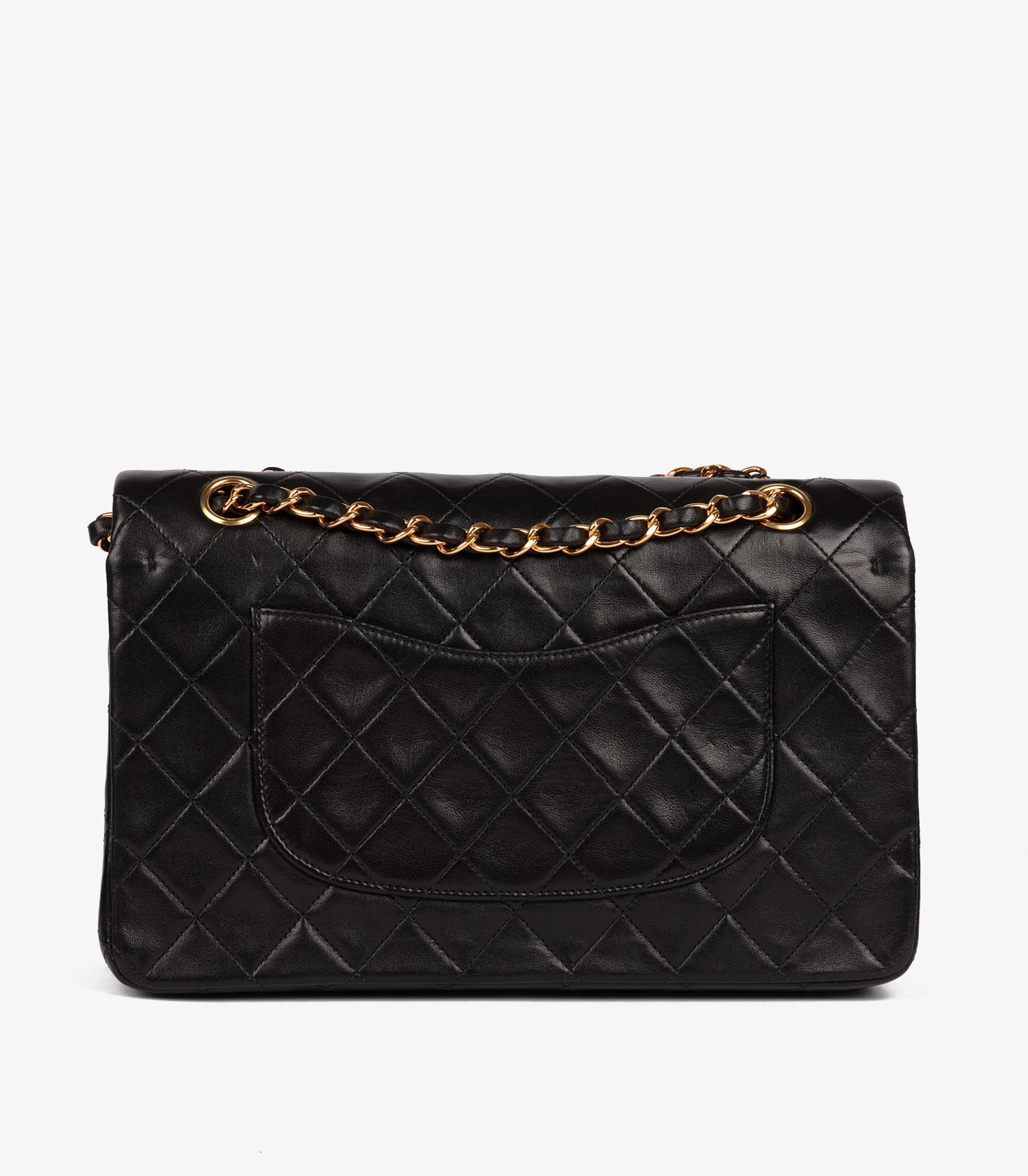 Chanel Black Quilted Lambskin Vintage Medium Classic Double Flap Bag For Sale 2