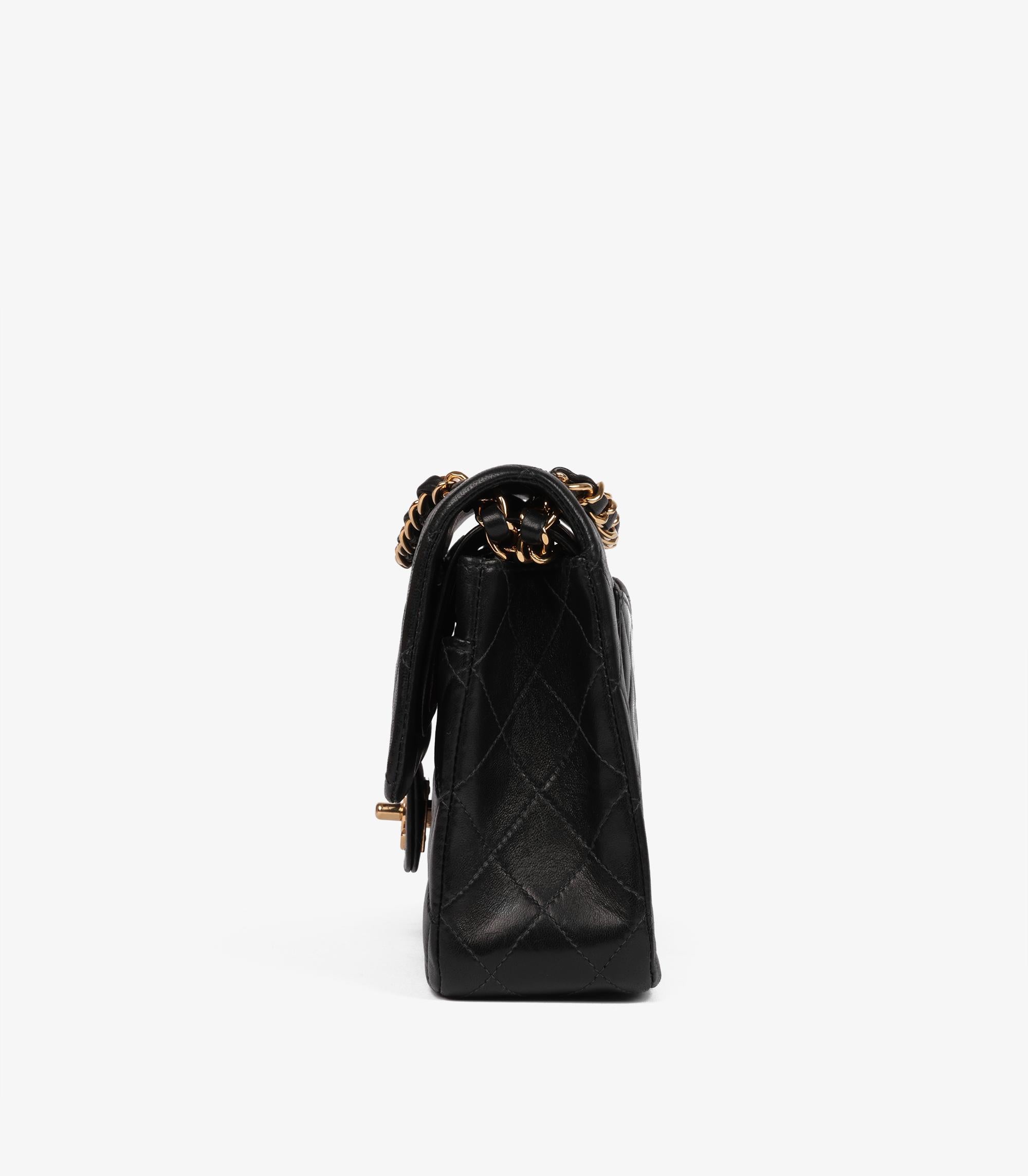 Chanel Black Quilted Lambskin Vintage Medium Classic Double Flap Bag For Sale 2