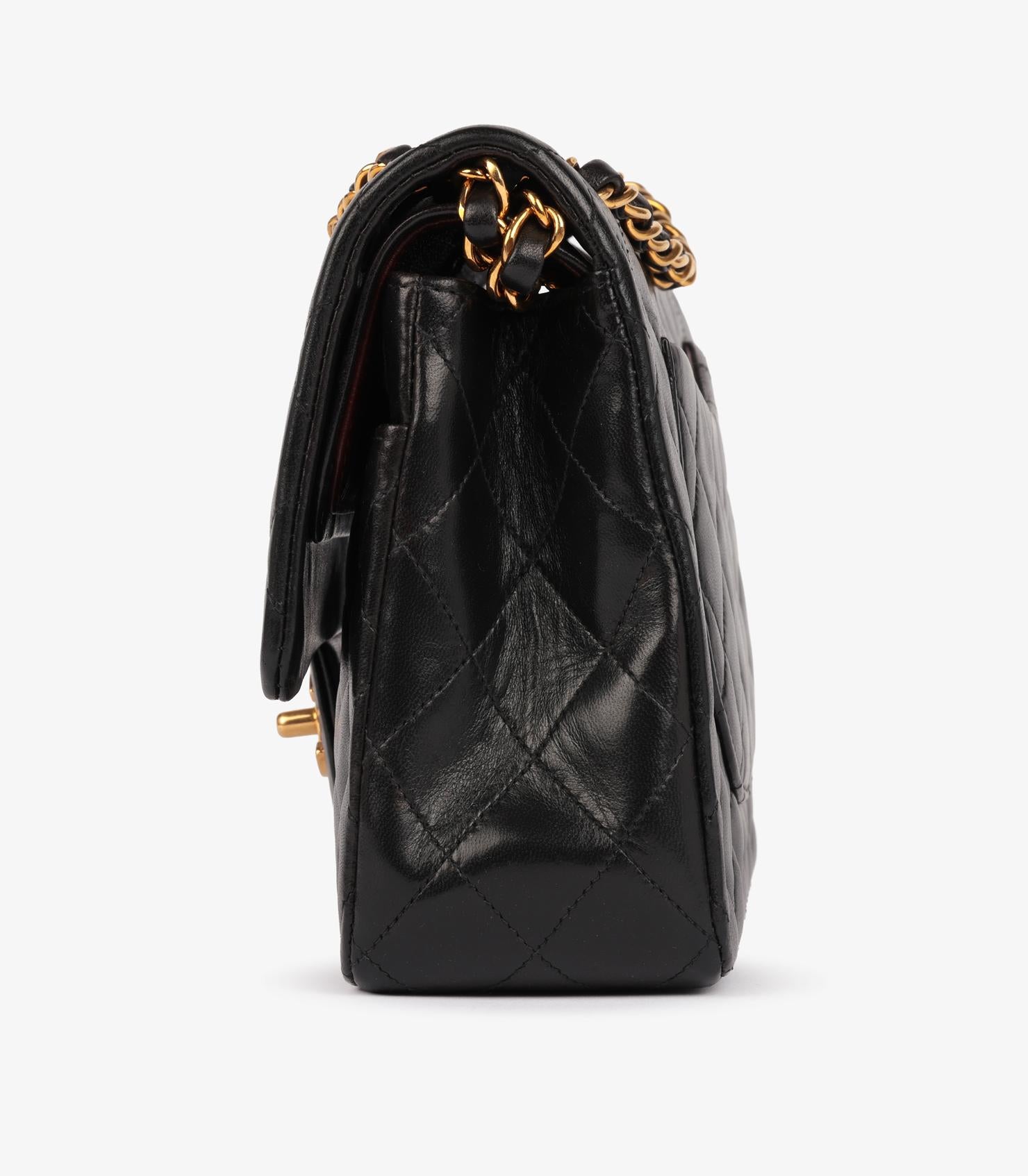 Chanel Black Quilted Lambskin Vintage Medium Classic Double Flap Bag im Angebot 2
