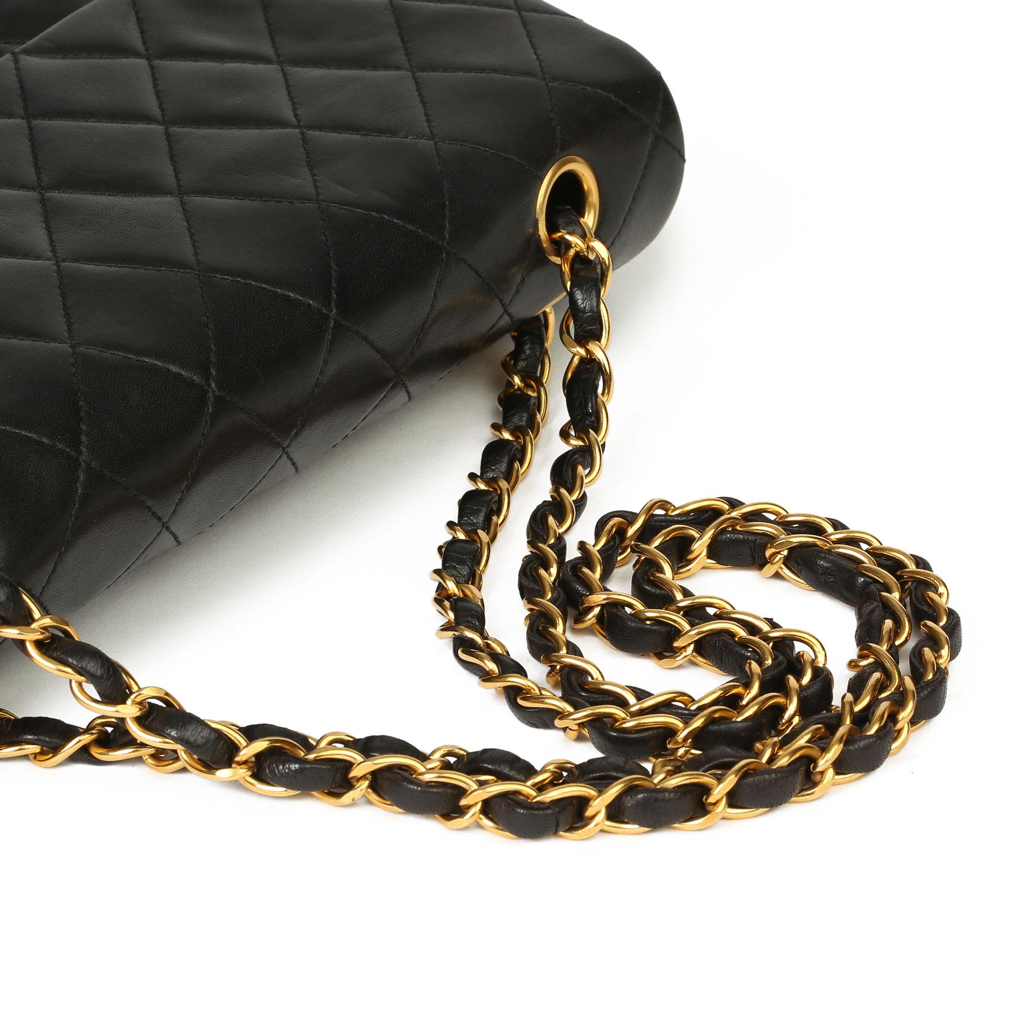 Chanel Black Quilted Lambskin Vintage Medium Classic Double Flap Bag 4