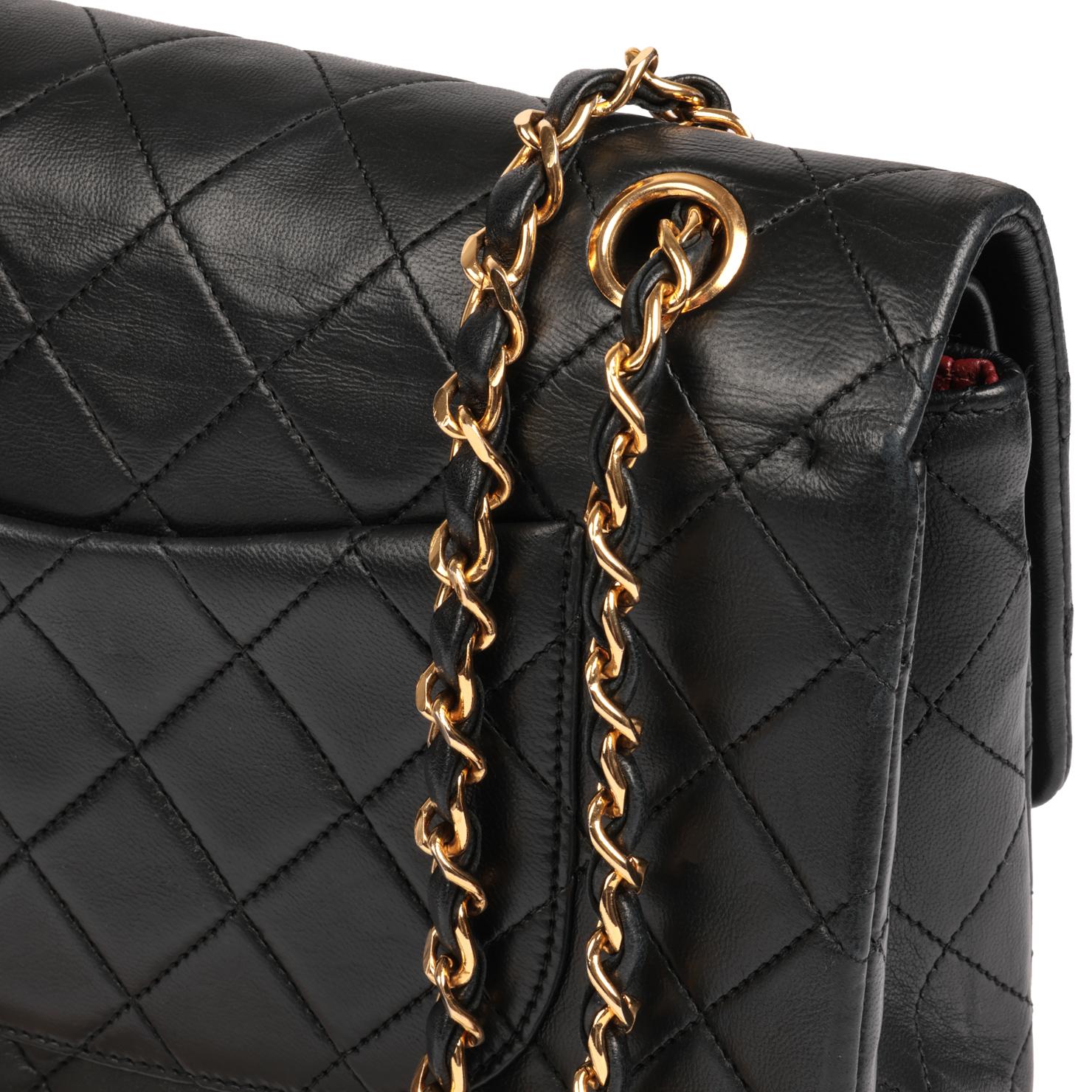 CHANEL Black Quilted Lambskin Vintage Medium Classic Double Flap Bag 4