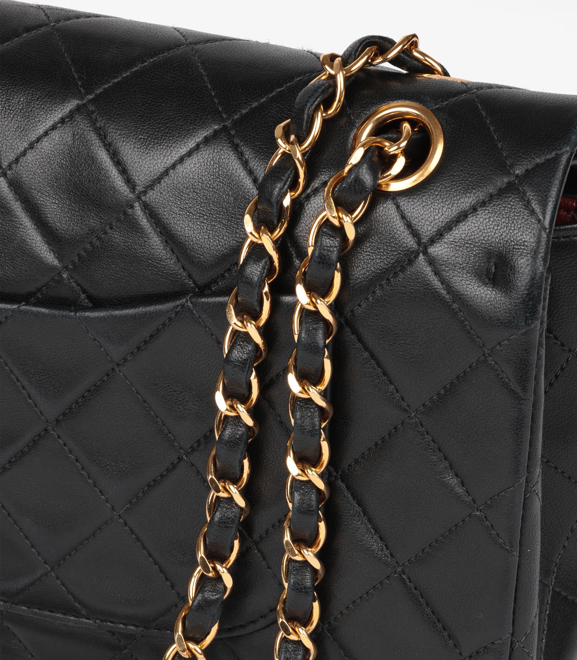 Chanel Black Quilted Lambskin Vintage Medium Classic Double Flap Bag 4