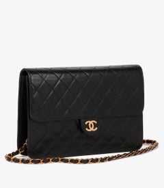 Chanel Black Quilted Lambskin Vintage Medium Classic Single Flap Bag