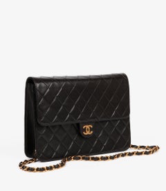 Chanel Black Quilted Lambskin Vintage Medium Classic Single Flap Bag